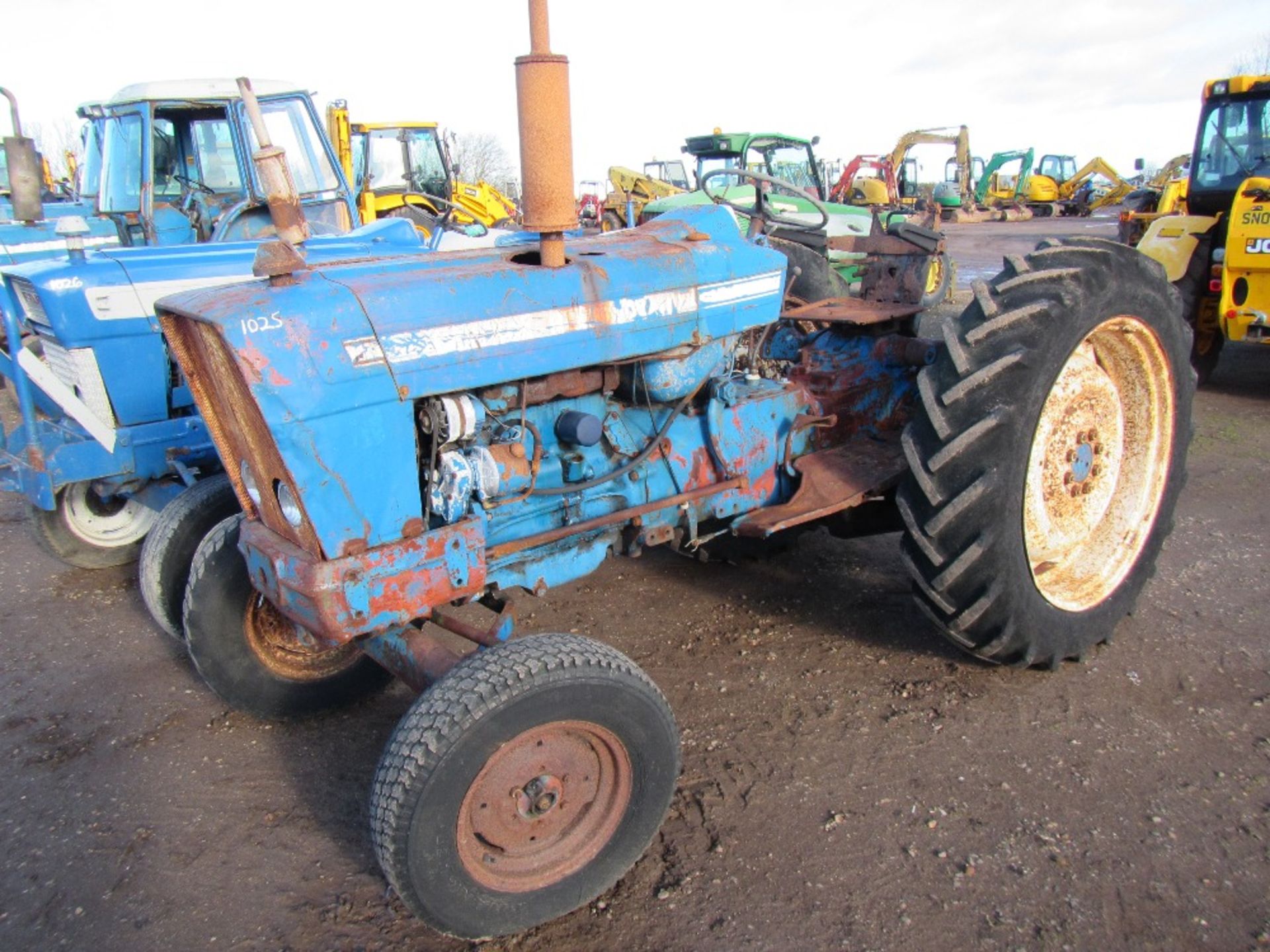 Ford 5000 Tractor. Ser. No. B945445