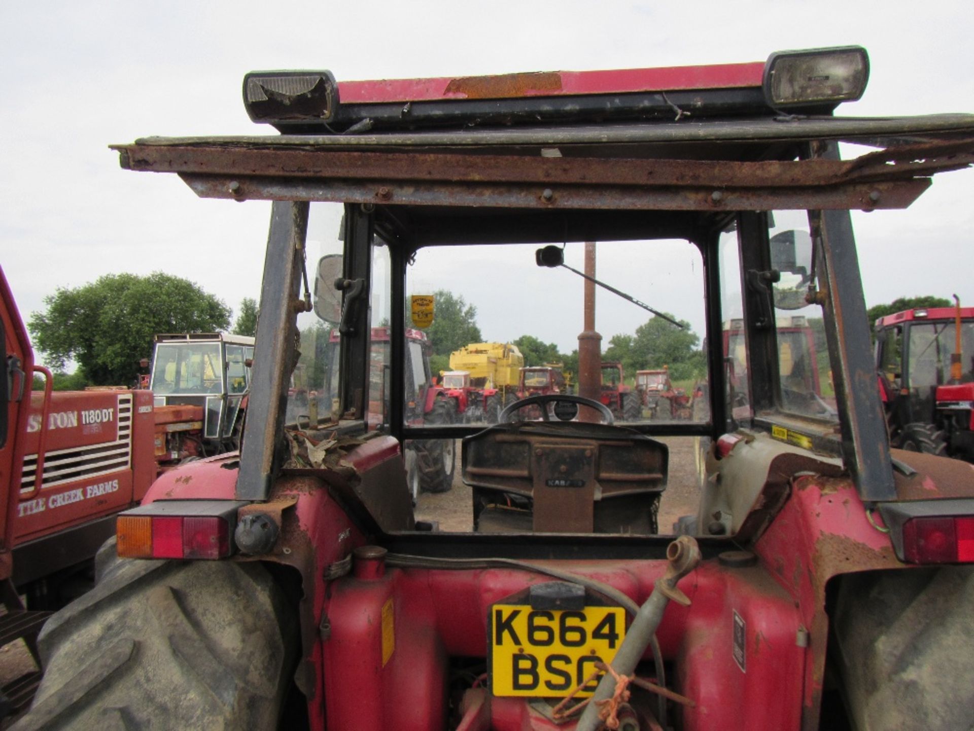 Case 895 Stockman Special Tractor Reg No K664 BSG Ser No JJE023424 - Image 9 of 17