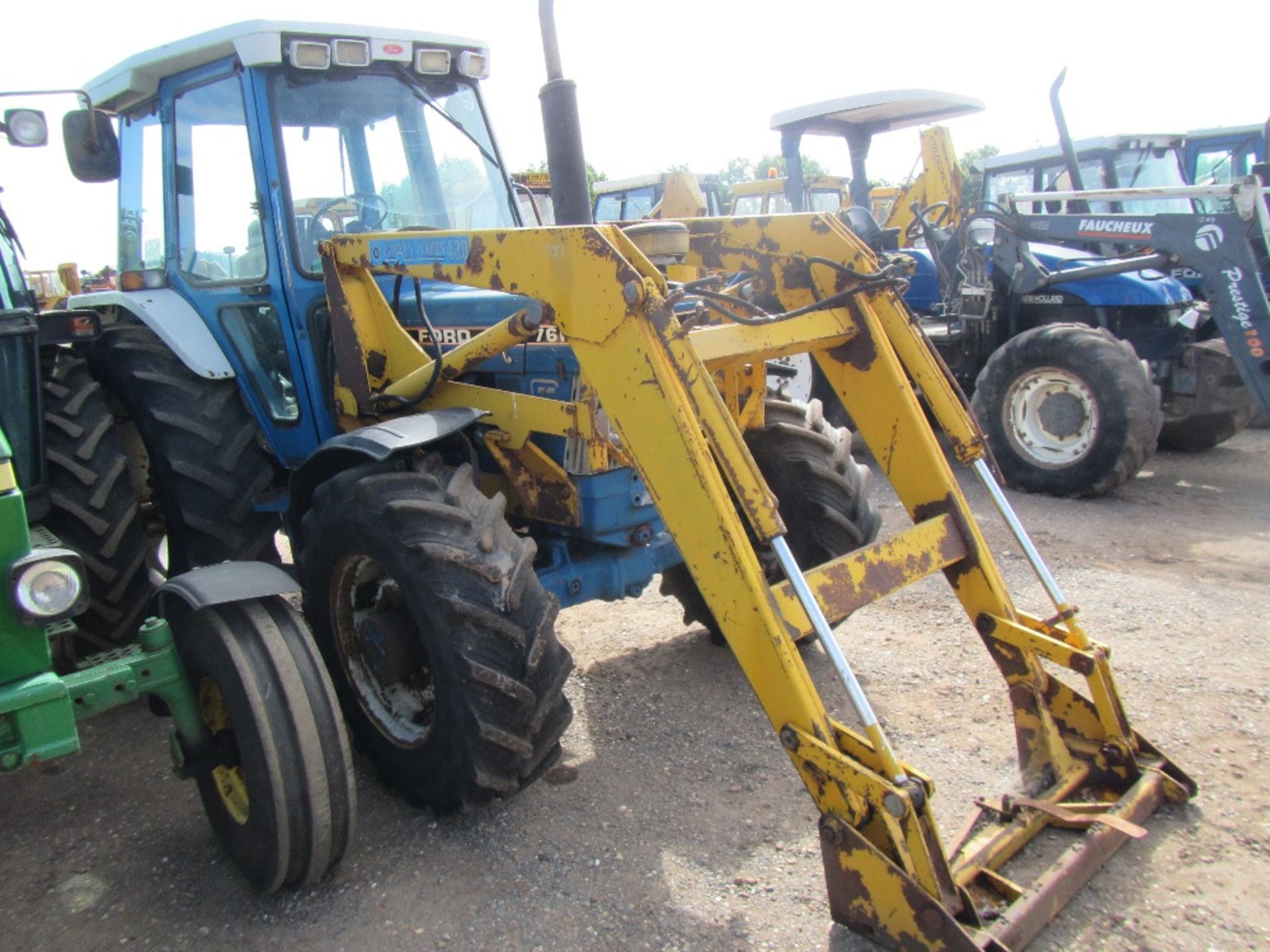 Fgord 7610 Tractor with Power Loader Reg. No. D353 5NT - Image 3 of 16