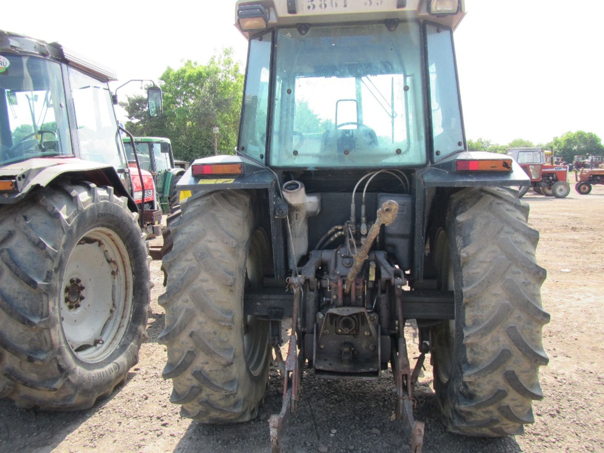 Massey Ferguson 3080 Tractor. Ser. No. R157025 - Image 6 of 16