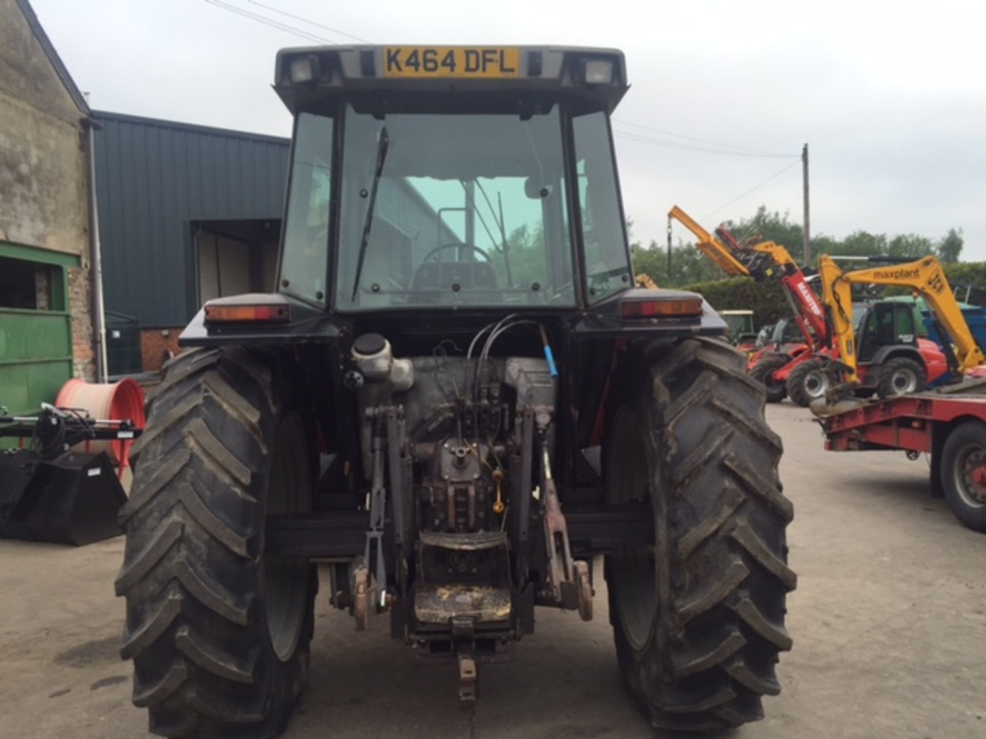 Massey Ferguson 3085 Tractor Reg. No. K464 DHL Ser No A101009 - Image 4 of 5