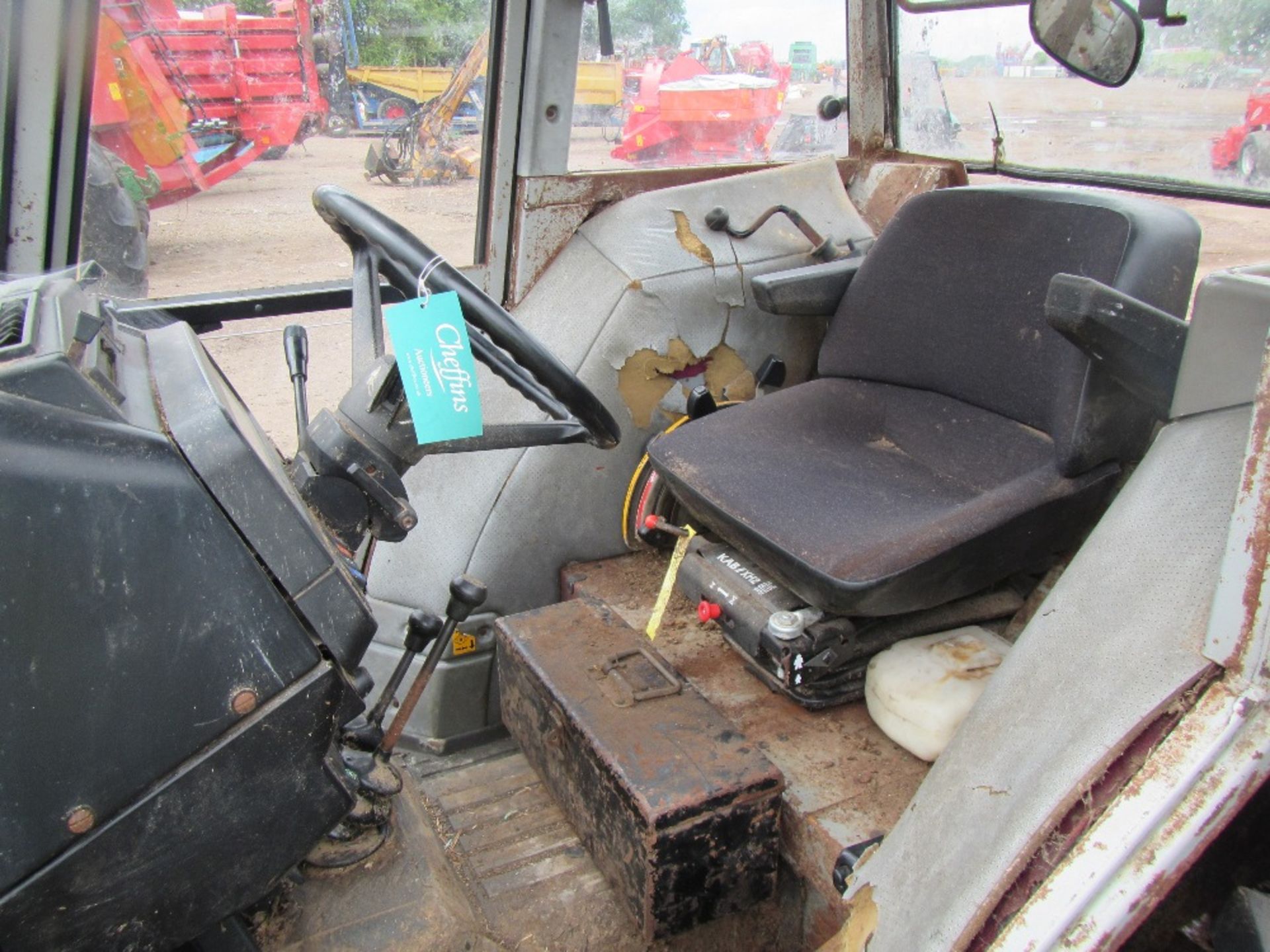 Massey Ferguson 350 Tractor Ser. No. P14203 - Image 12 of 17