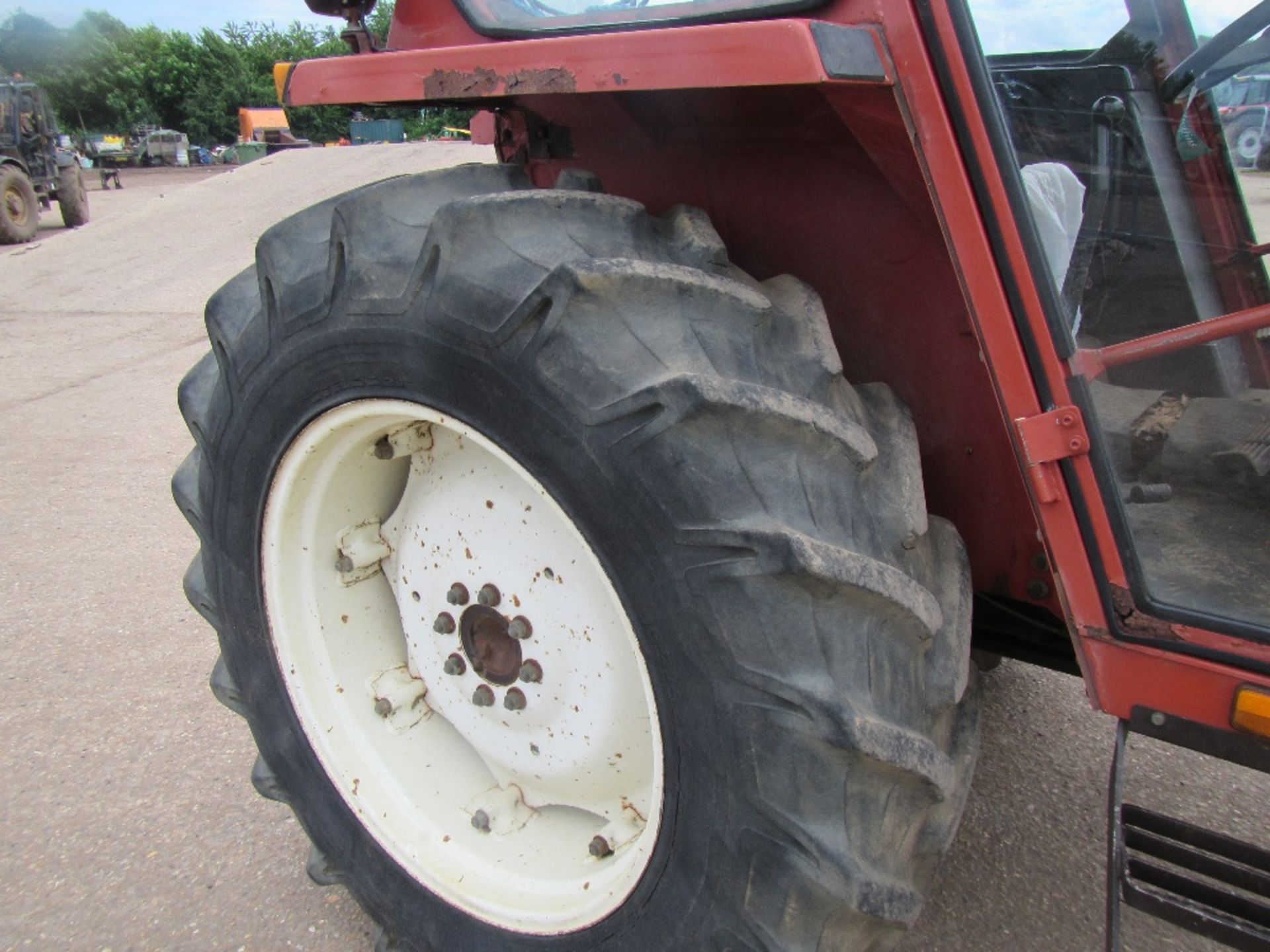 Fiat Tractor 90-90 DT 4wd Tractor. V5 will be supplied. Reg. No. F854 PHP Ser No 817899 - Image 5 of 16