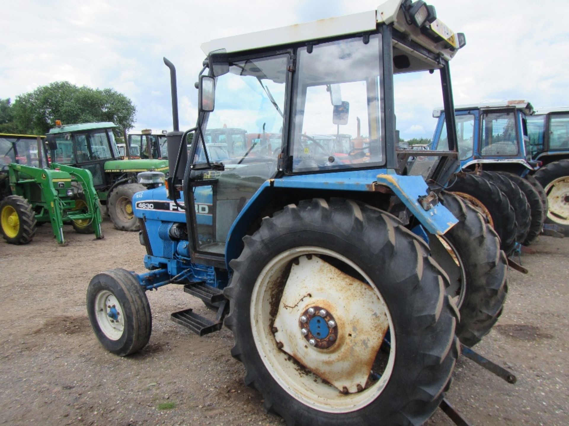 Ford 4630 2wd Tractor - Image 9 of 15