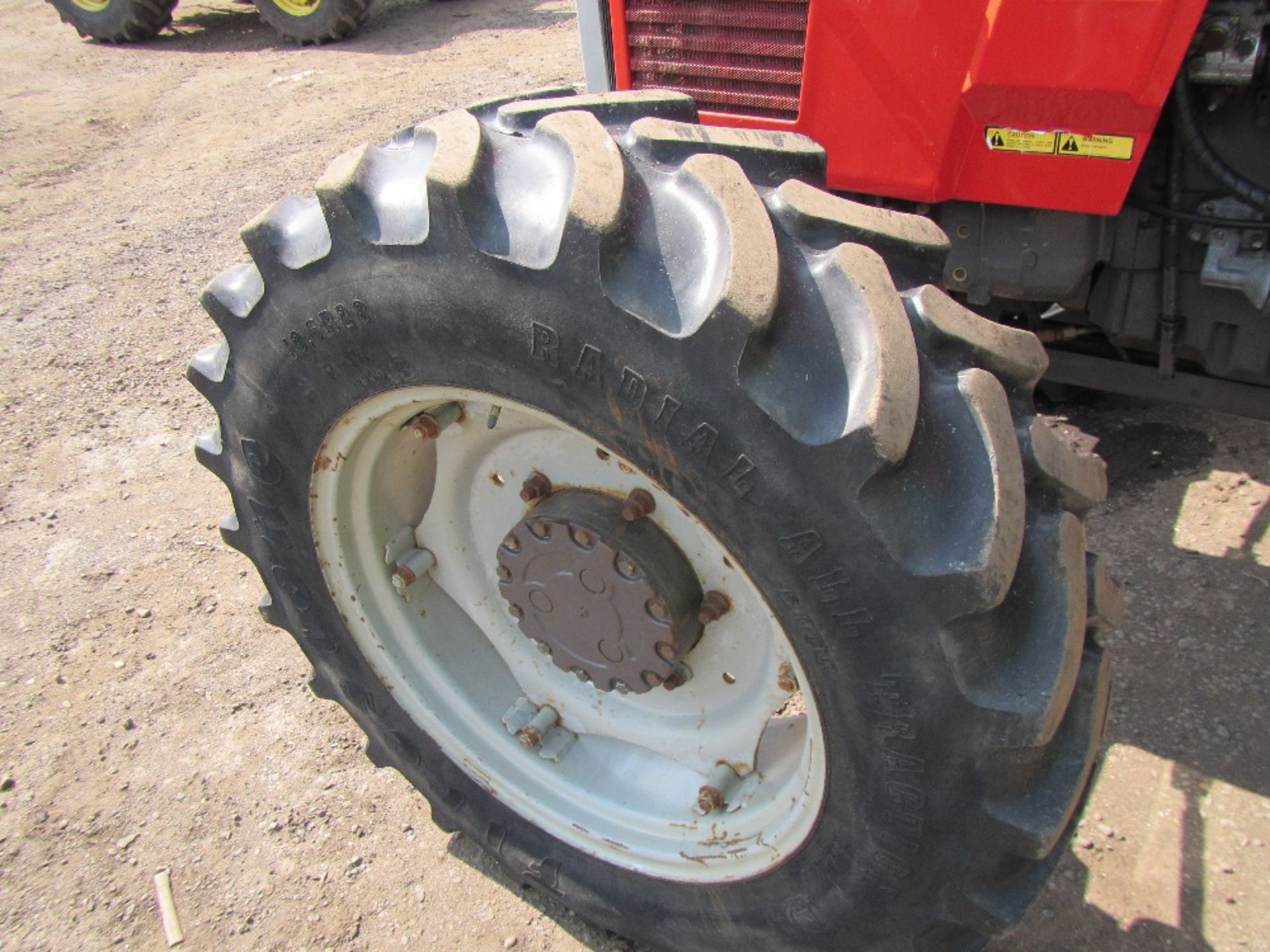 Massey Ferguson 3075 Dynashift Tractor. Reg. No. L355 PJL Ser. No. B273040 - Image 11 of 16