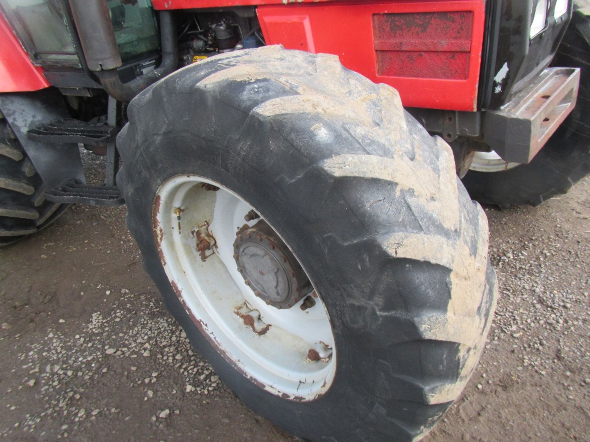 Massey Ferguson 6180 Dynashift Tractor with Manual Shuttle Reg. No. N553 FCR Ser No D290147 - Image 4 of 16