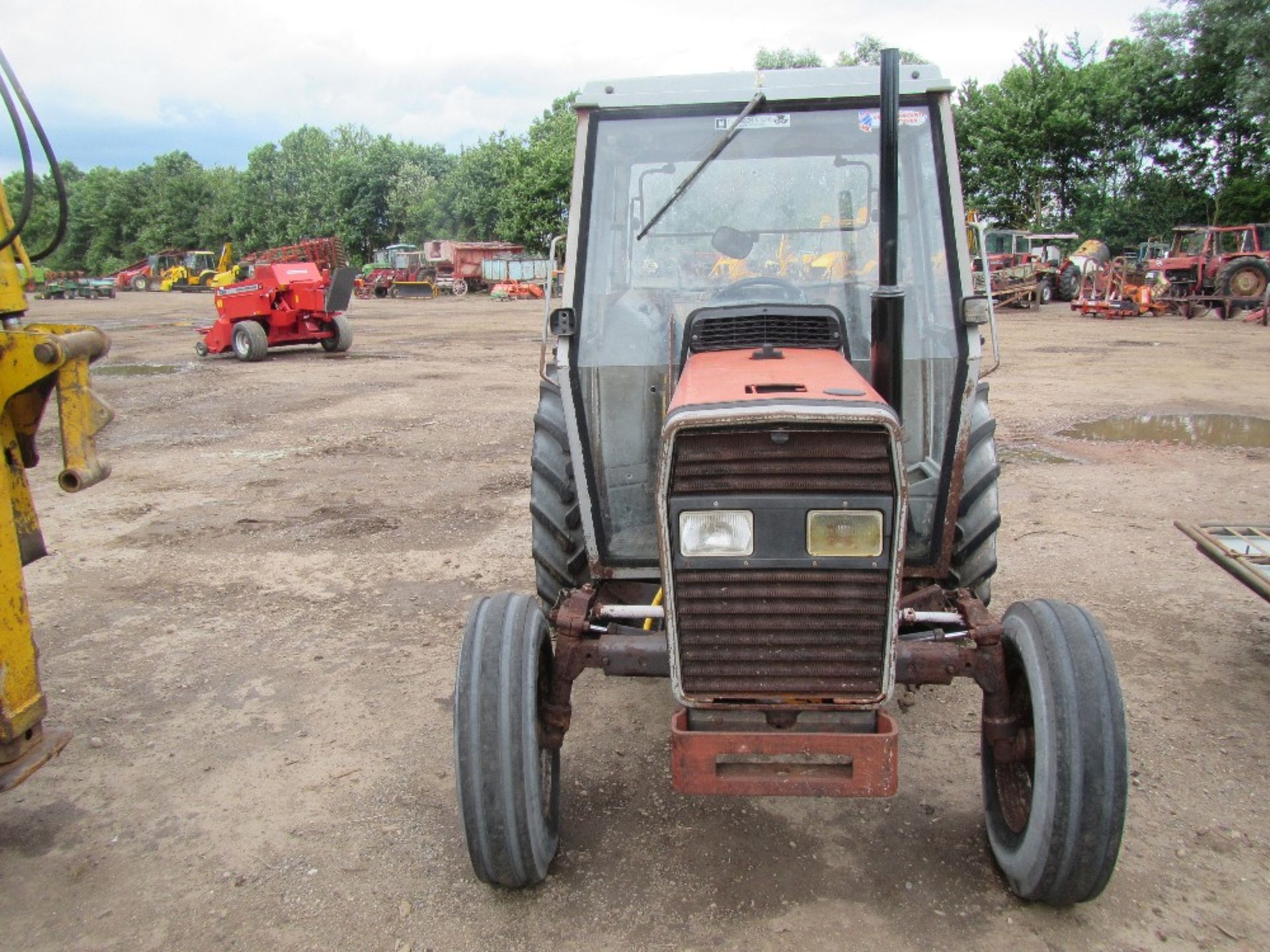 Massey Ferguson 350 Tractor Ser. No. P14203 - Image 2 of 17