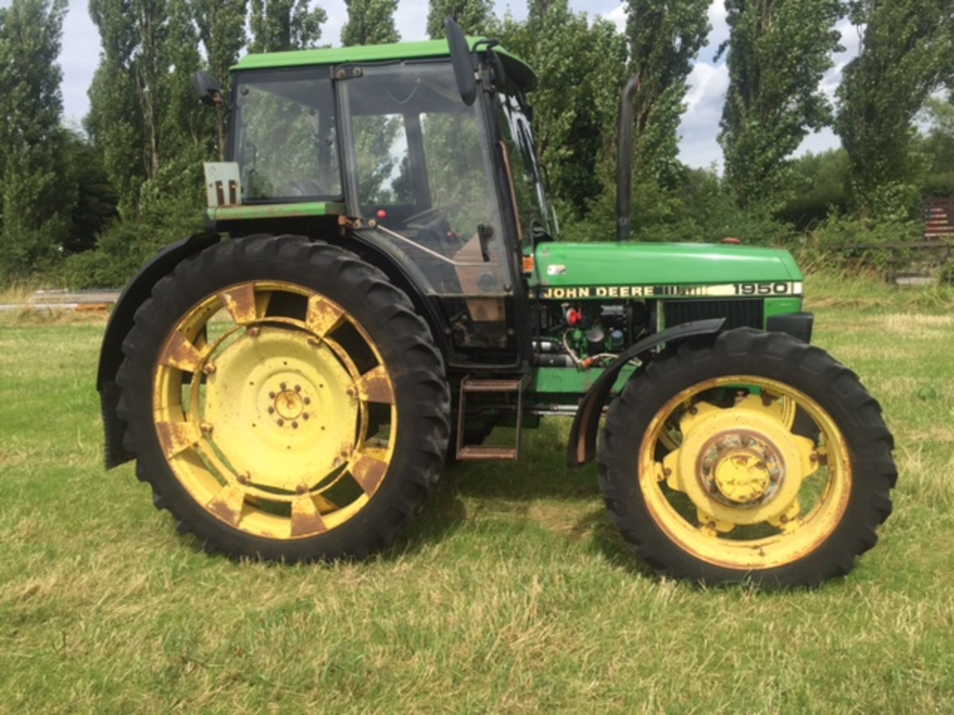 John Deere 1950 Tractor. 4x4 Prop Shaft is Broken. V5 will be supplied. Reg. No. J412 LDO - Image 2 of 5