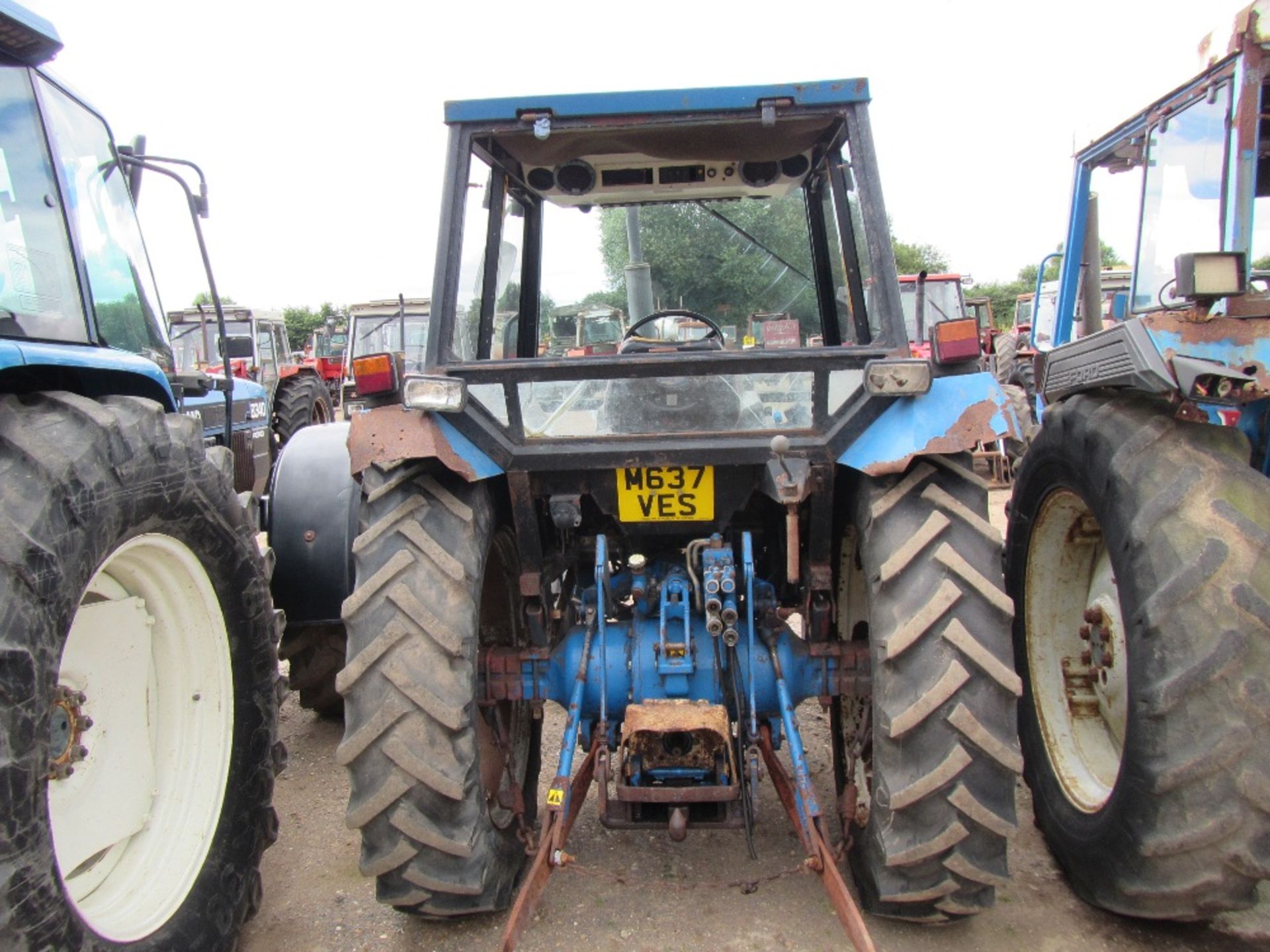 Ford 5030 2wd Tractor Reg No M637 VES Ser No BD89270 UNRESERVED LOT - Image 7 of 15