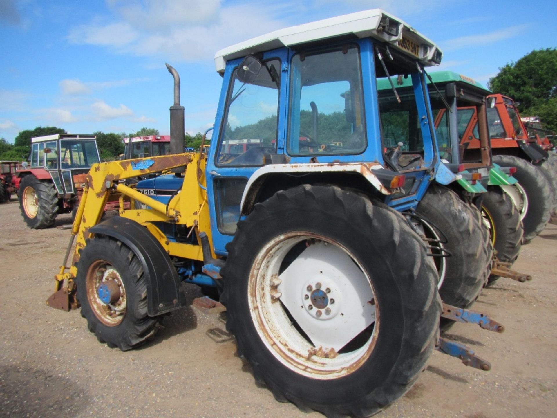 Ford 7610 Tractor with Power Loader Reg. No. D353 5NT - Image 9 of 16