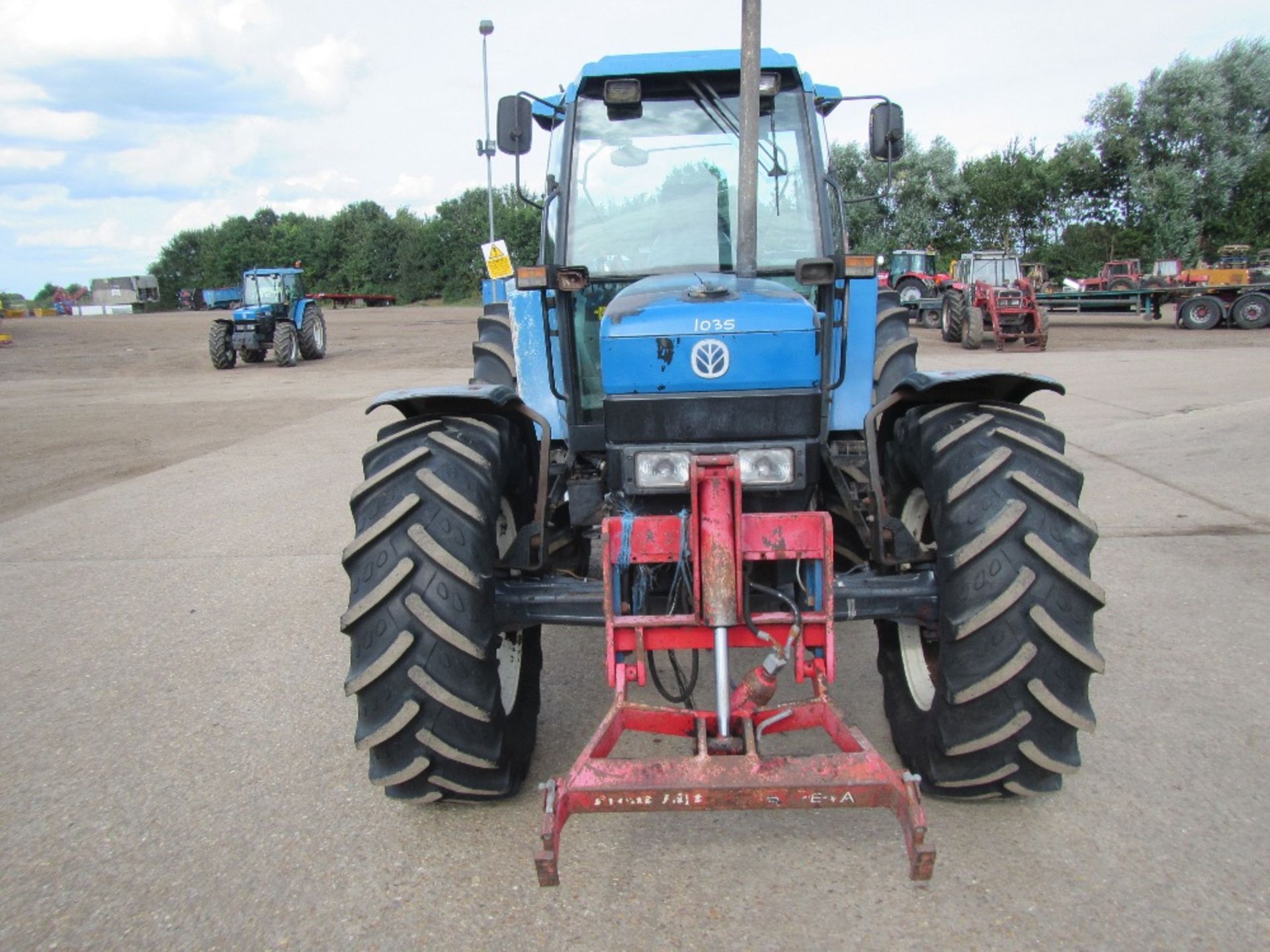 Ford 8240 4wd Tractor - Image 2 of 17