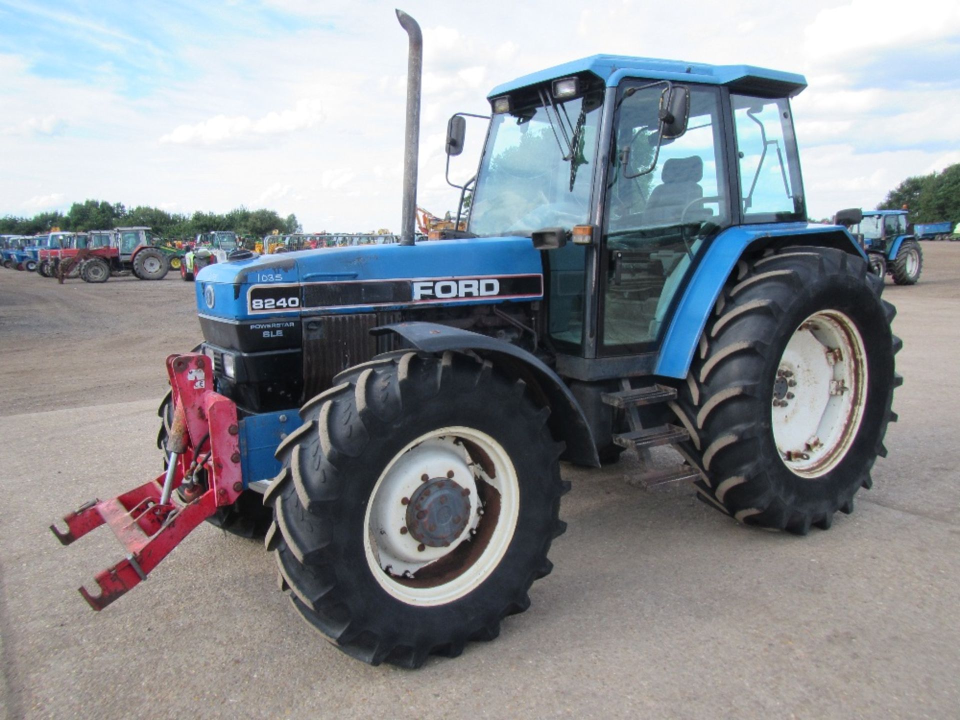 Ford 8240 4wd Tractor