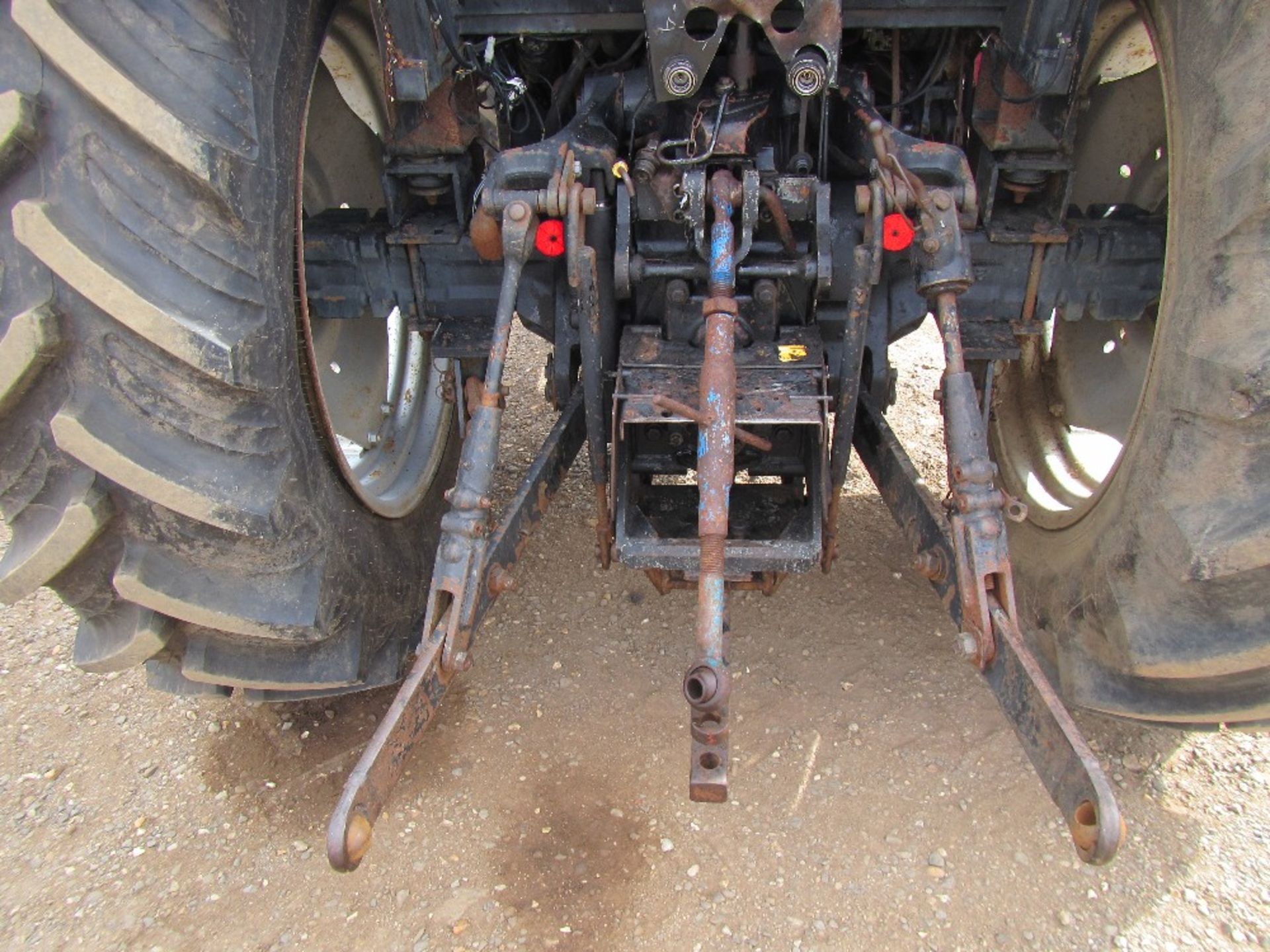 Case International 4230 4wd Tractor with Tanco Loader & 16.9x34 Tyres Reg No M297 UBA - Image 7 of 15