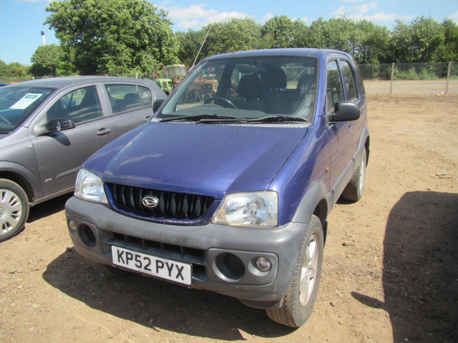 Daihatsu Terios. Speed does not work. Mileage: 108,322. MOT till 3/2/2017. Reg. No. KP52 PYX