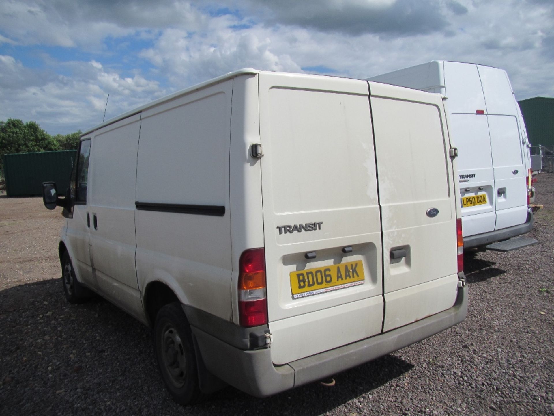 Ford 260 SWB Diesel Transit Van. V5 will be supplied. Mileage: 189,821. MOT till 28/8/16. Reg. No. - Image 7 of 8