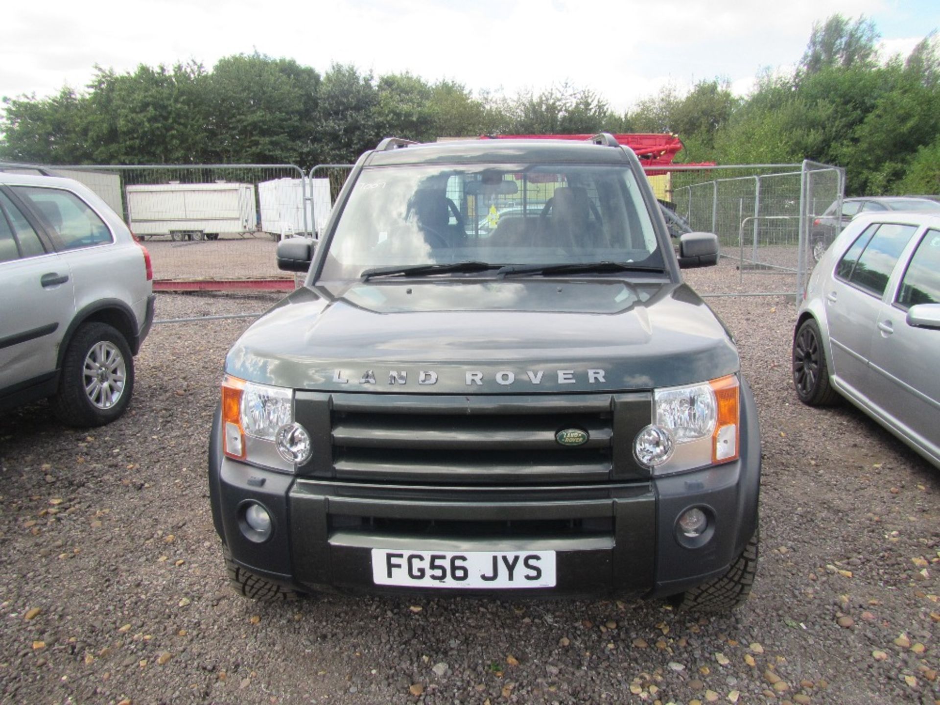 Land Rover Discovery TDV6 S Van with 2 Seats, Parts Service History, Harmon Kardon Sound, 6 Stack - Image 2 of 6