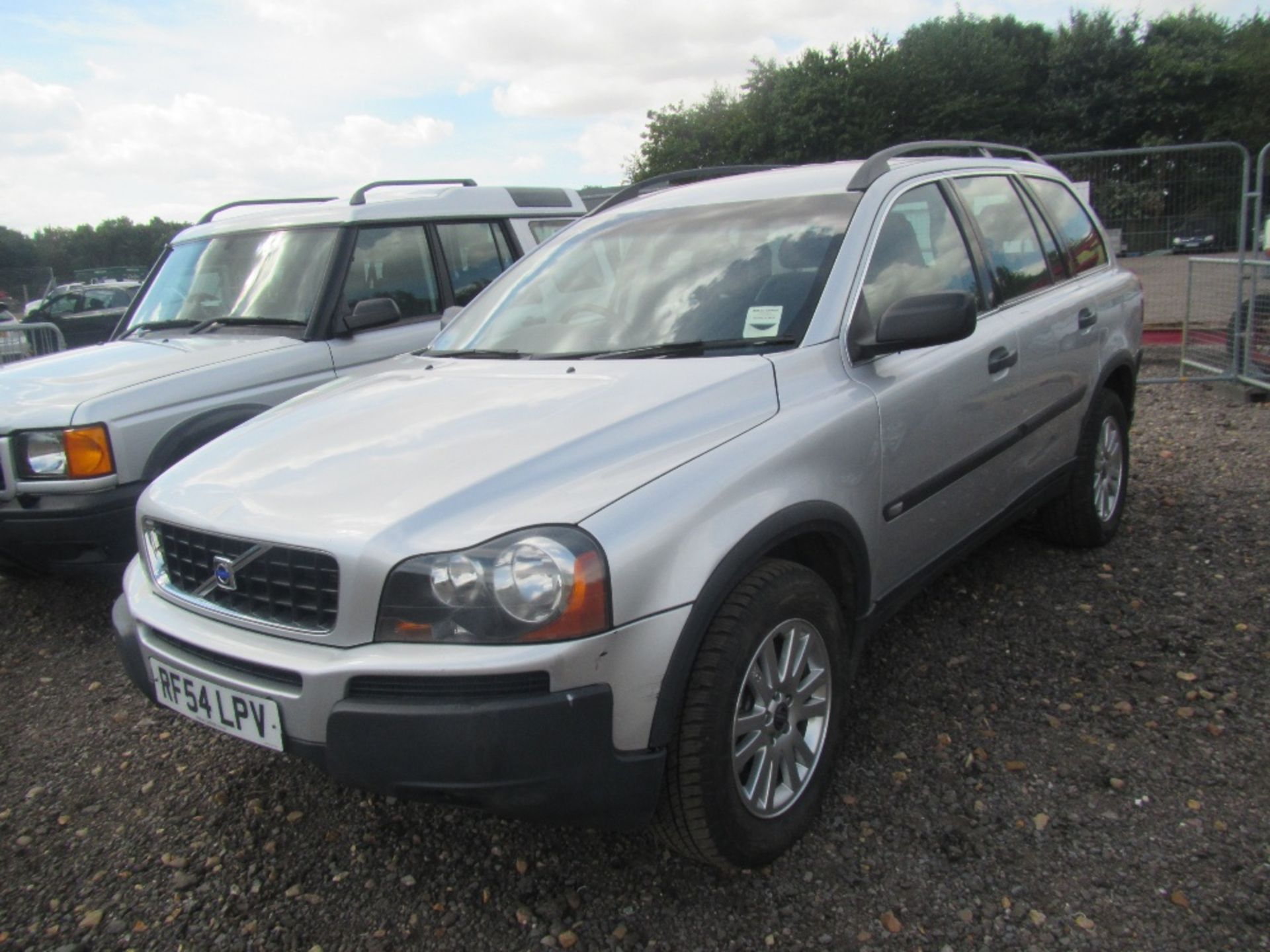 Volvo XC90 DS S 4wd Diesel with 7 Seats, 6 Speed Manual Gearbox, Alarm, Anti-Lock Brakes, Parking