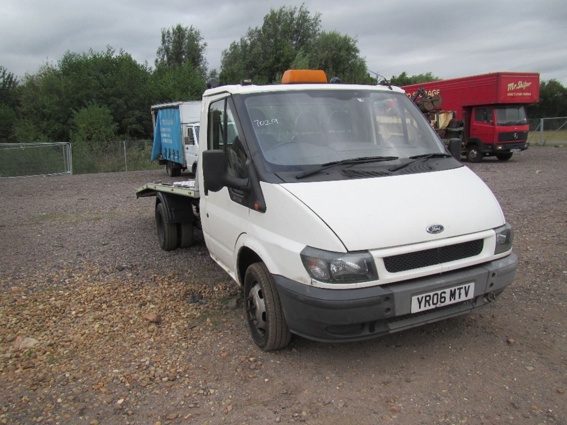 Ford Transit 350 Recovery Truck, 5 Ton Winch with Remote Control, 15ft Beaver Tail Body with Hide - Image 3 of 8