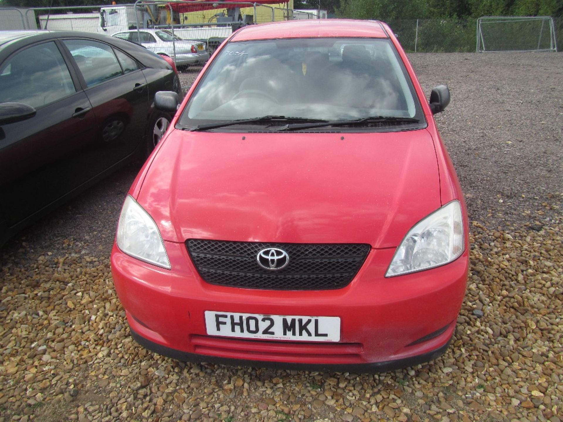 Toyota Corrola 1.4 Petrol. 1 Owner from new. V5 & Service History will be supplied Mileage: 165,382. - Image 2 of 6