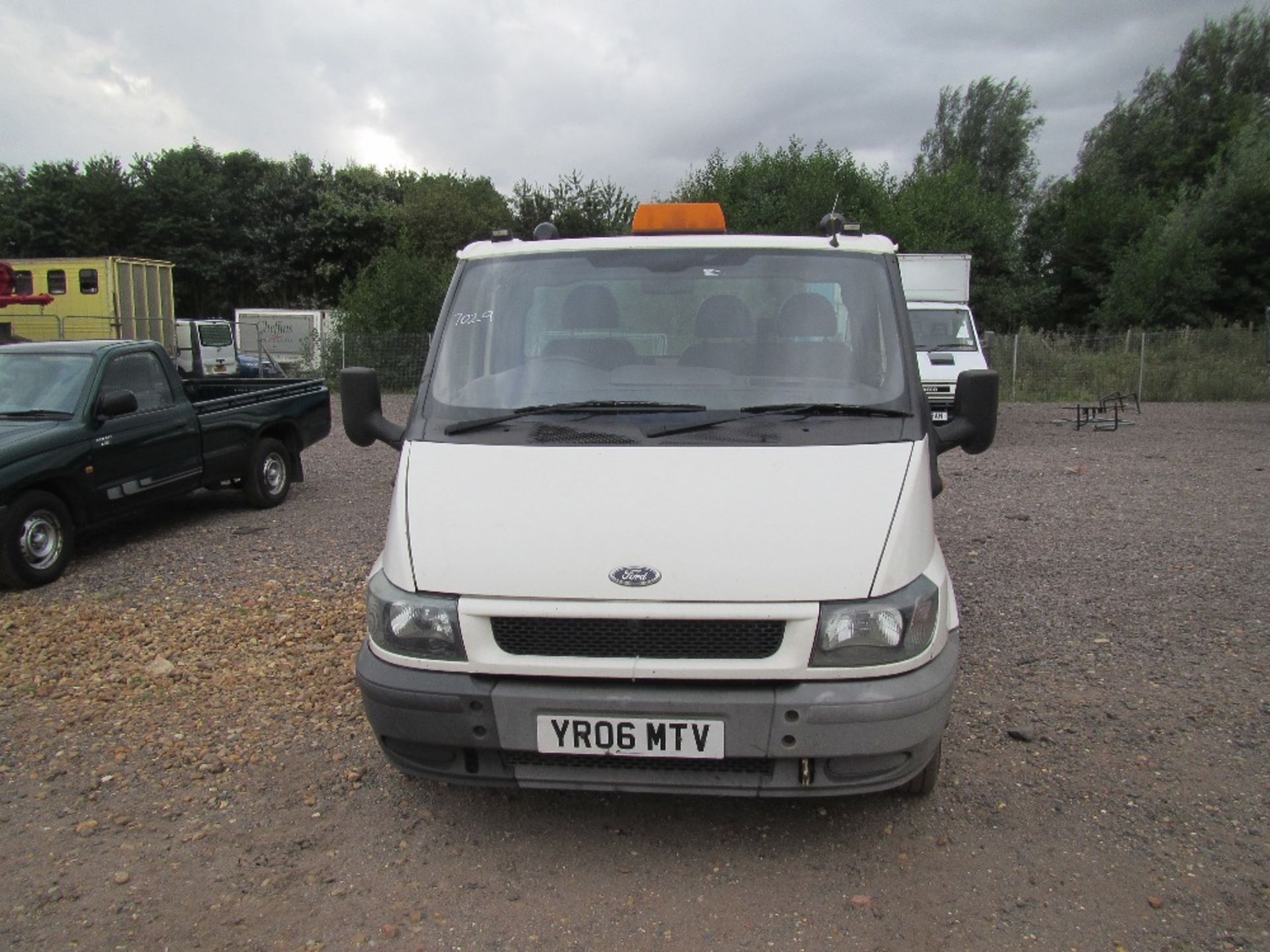 Ford Transit 350 Recovery Truck, 5 Ton Winch with Remote Control, 15ft Beaver Tail Body with Hide - Image 2 of 8