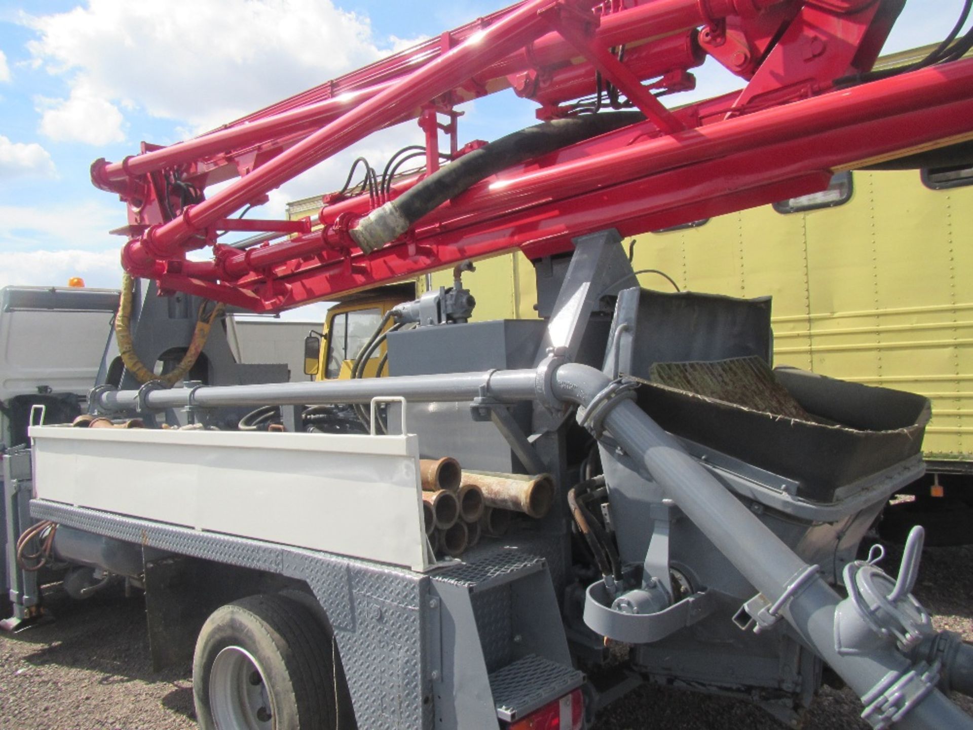 Leyland DAF Concrete Pump/Atlas Boom Type. Manufacturer: Putzmeister City Pump. V5 will be supplied. - Image 5 of 9