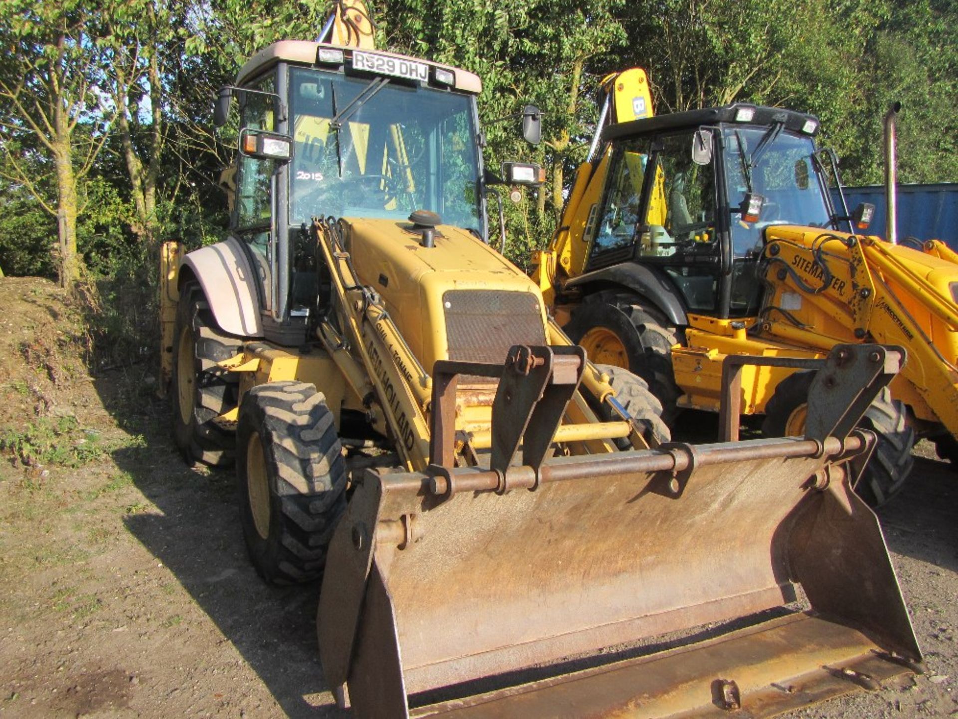 New Holland 75 Digger Reg. No. R529 DHJ Ser. No. 031006827 - Image 2 of 6