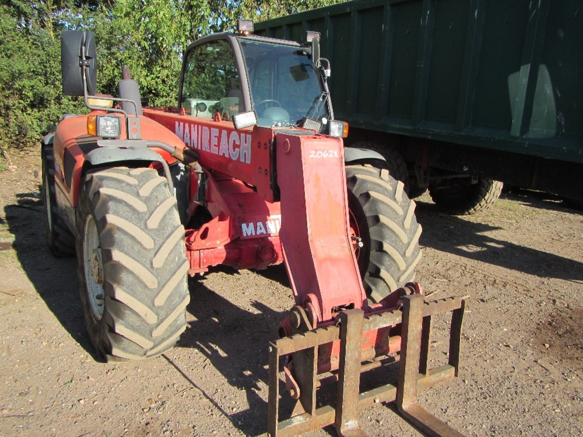 2002 Manitou MT 730 Agricultural Spec, Rear PUH, Air Con 3863 Hrs Reg No FE52 BEU Ser No 179214 - Image 2 of 5