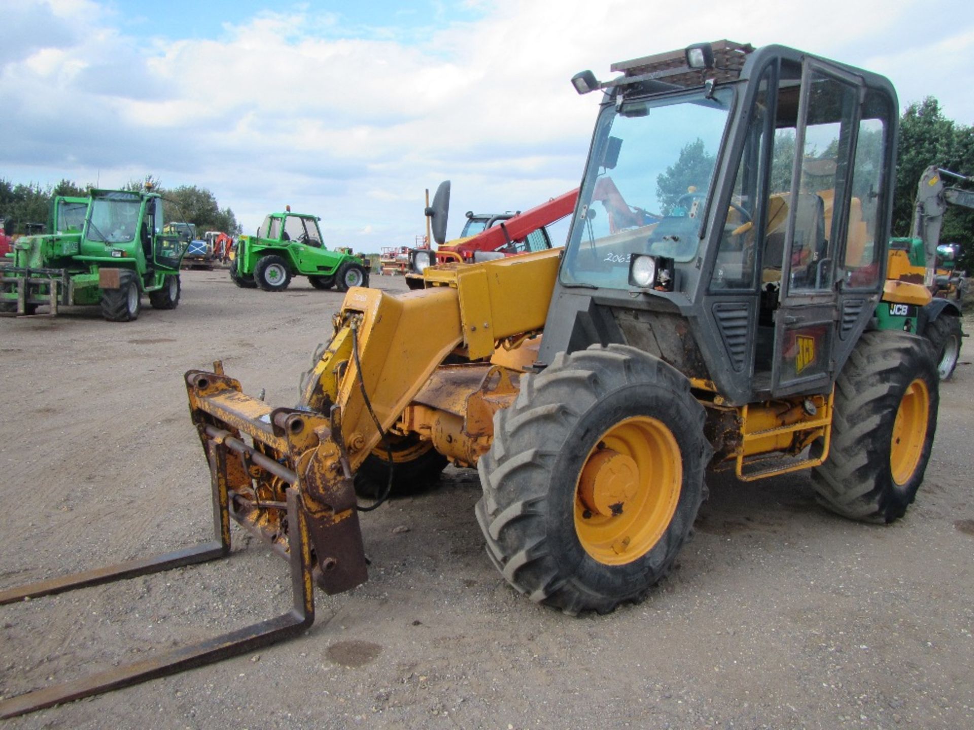 JCB 525-58 Telehandler with Pallet Tines. Reg. No. K448 FWY Ser No 568600