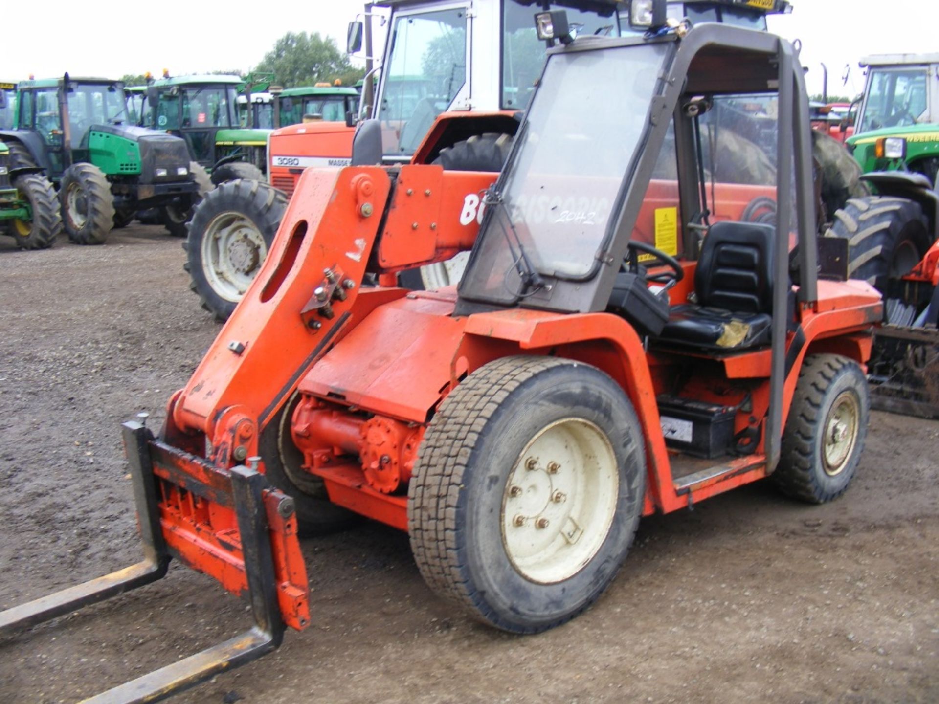 Manitou BT1 225 Buggiscopic. Manufactured 1995. 1st Reg 24/7/96. Handbook & V5 will be supplied