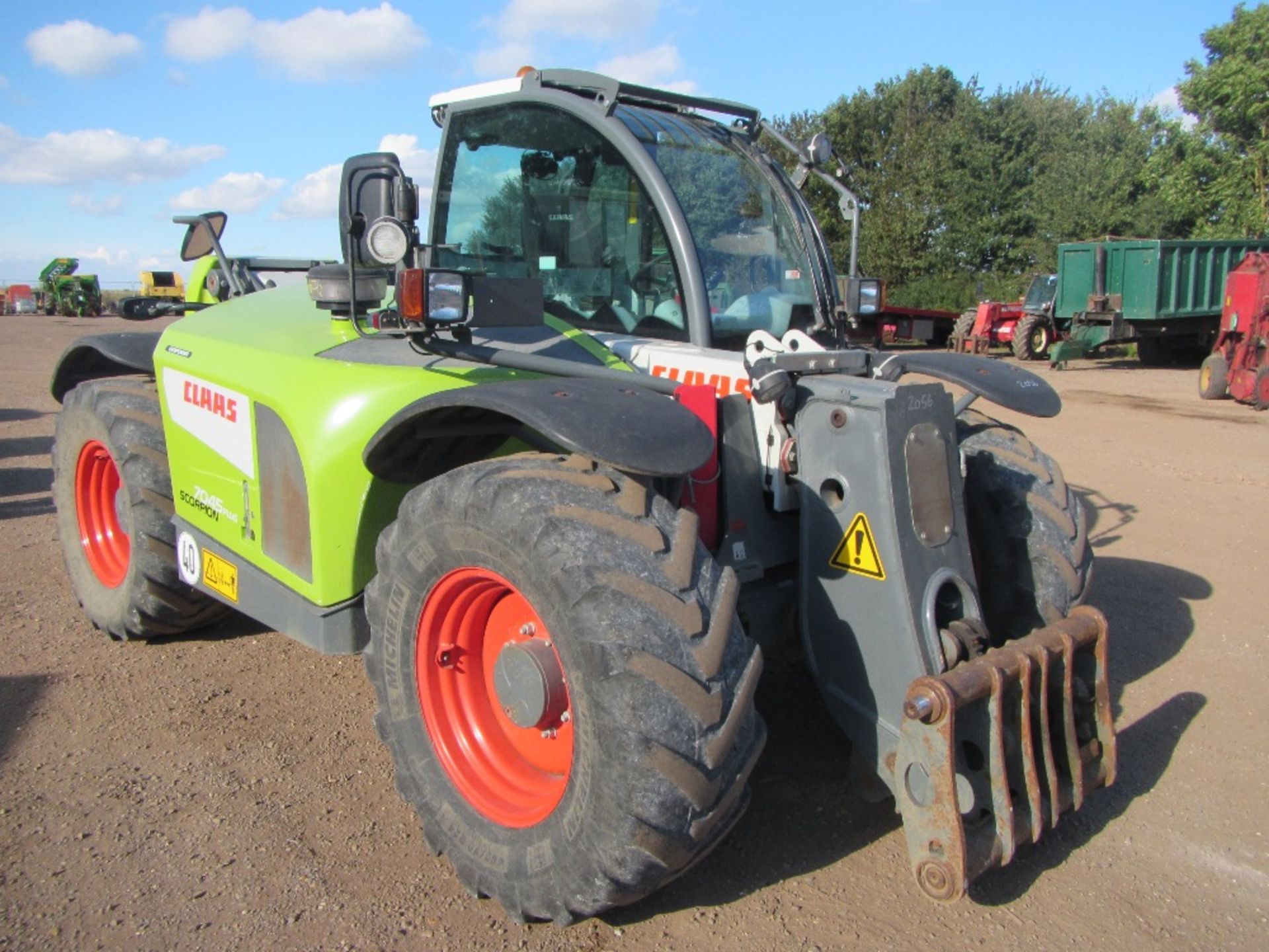 Claas Scorpion 7045. V5 will be supplied Reg. No. OU12 FZA Ser No 403030743 - Image 2 of 8