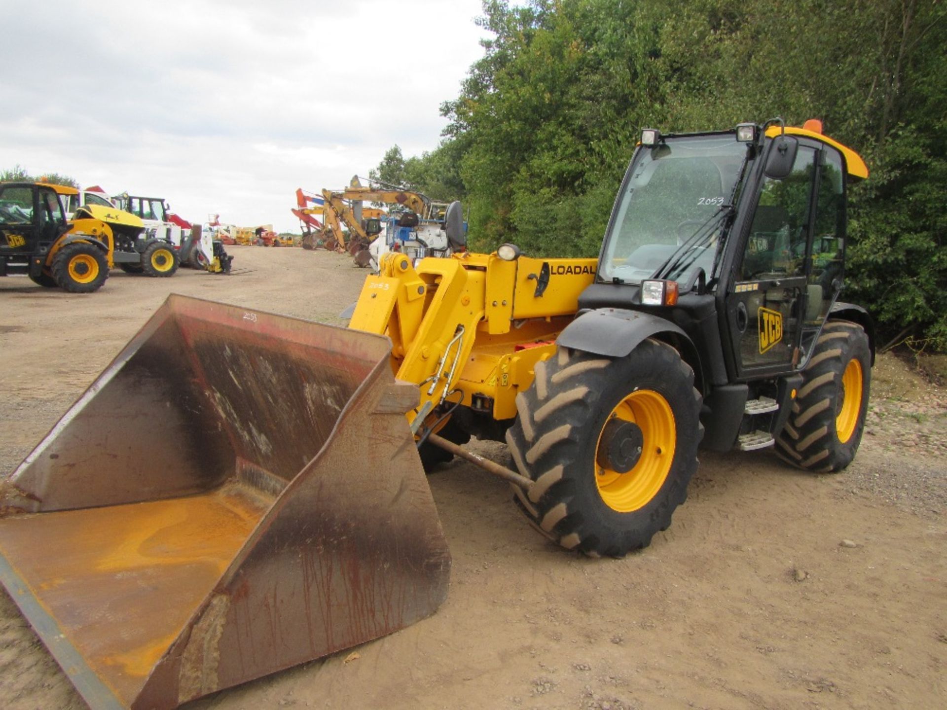 JCB 531-70 Agri Super with Bucket & Tines. V5 will be supplied 6220 Hrs Reg No AY07 EWG Ser No