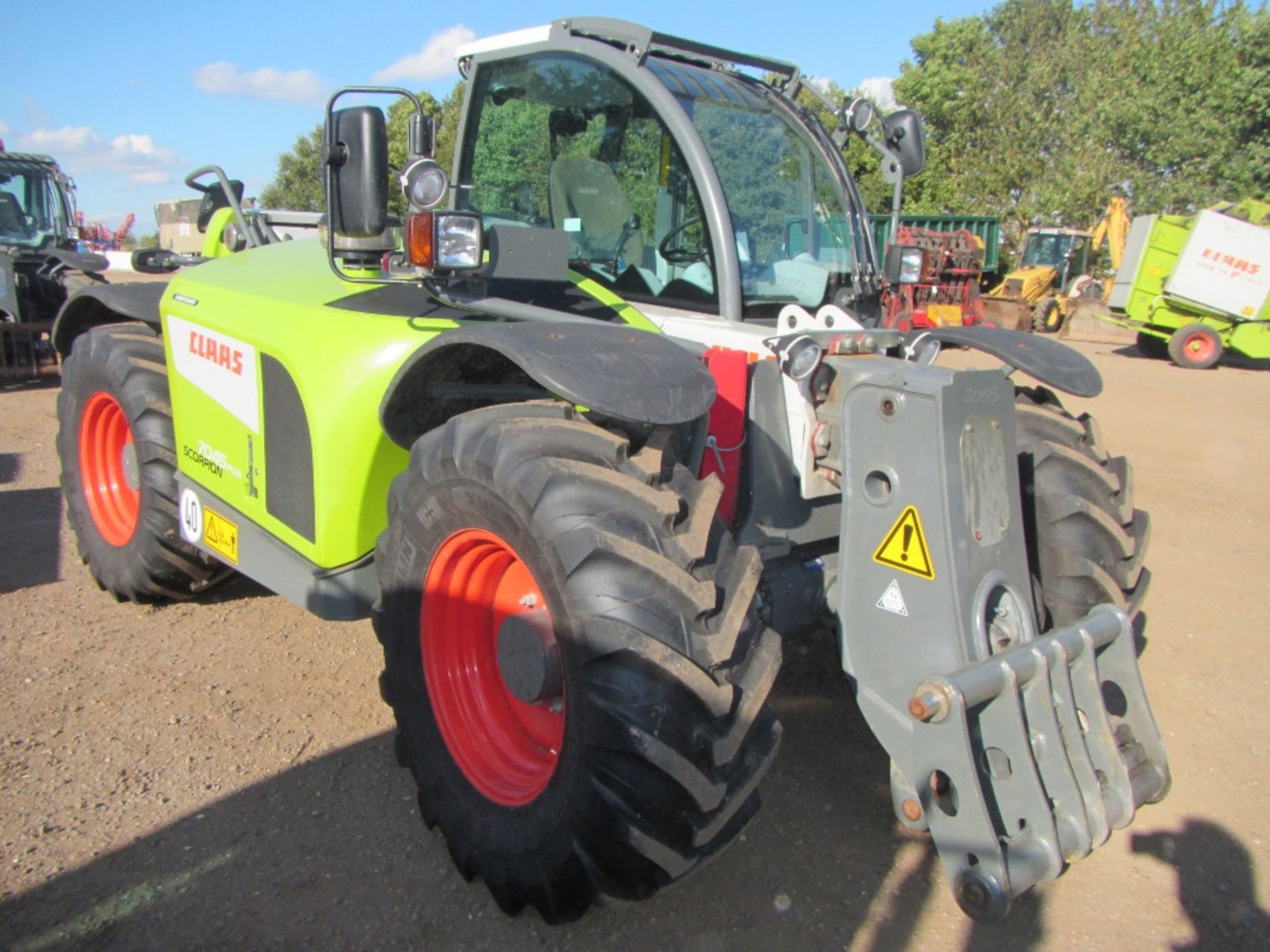 Claas Scorpion 7045. V5 will be supplied Reg. No. OU62 CPV Ser No 403030771 - Image 2 of 7