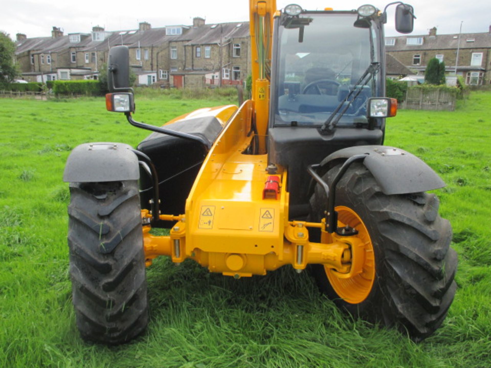 2006 JCB 541/70 Telehandler with large file of history. Council owned from new and dealer maintained - Image 3 of 11