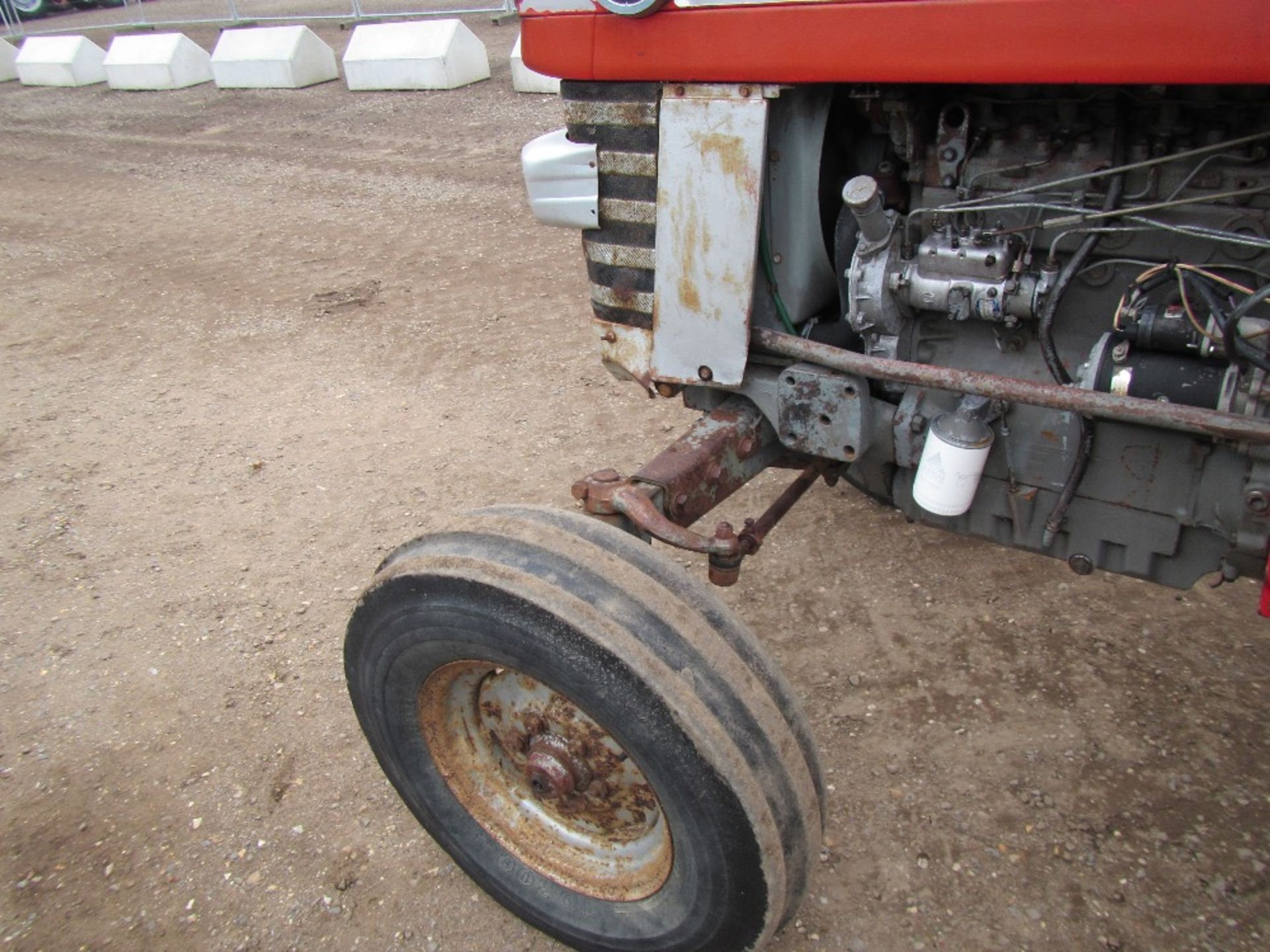 Massey Ferguson 168 Tractor with Long PTO, 8 Speed Gearbox, Power Steering & 4 Bolt Lift Pump Ser No - Image 11 of 14