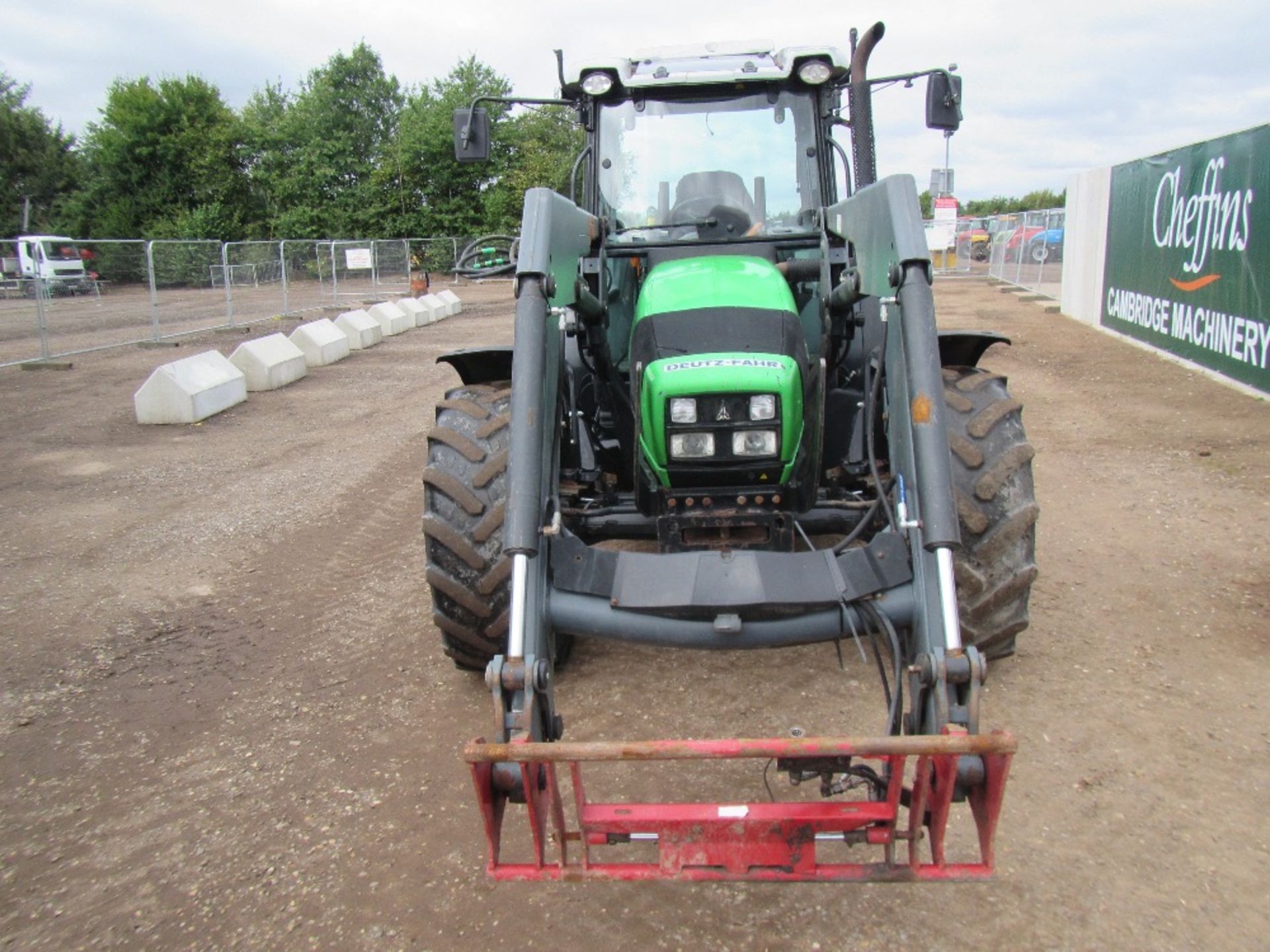 Deutz Agro Form 420 GS Tractor with Quicke Q50 Loader Reg. No. FJ12 NDY Ser No TD21871 - Image 2 of 17