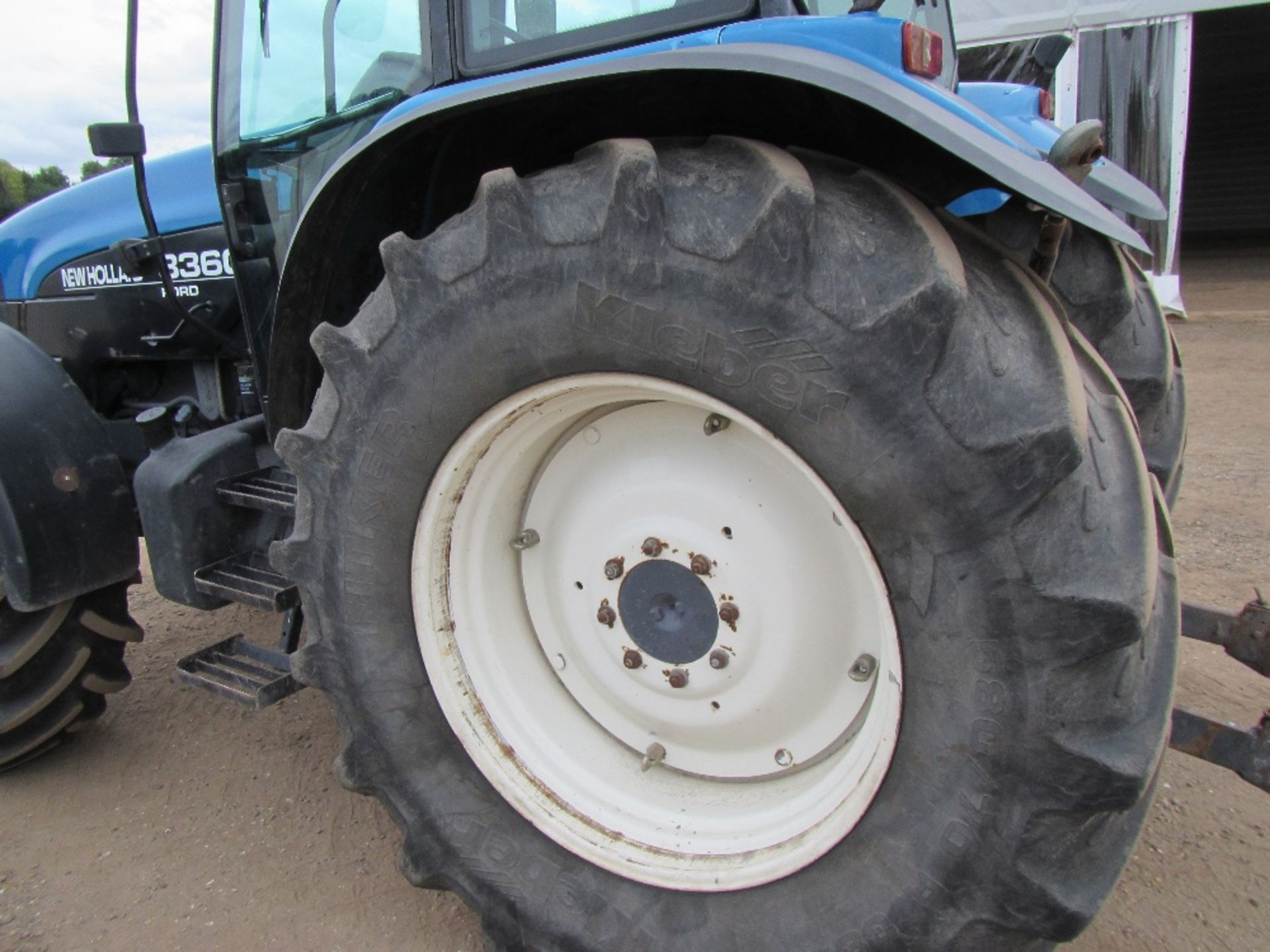 New Holland 8360 Tractor Ser No 082066B - Image 10 of 17