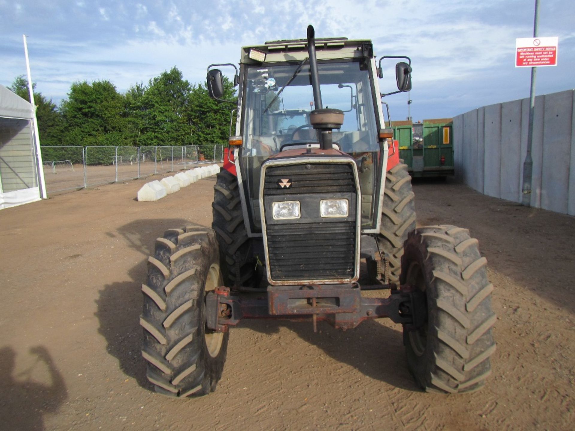 1992 Massey Ferguson 390T 4x4 12 Speed Tractor with Hi Line Cab. V5 will be supplied. Reg. No. - Image 2 of 14