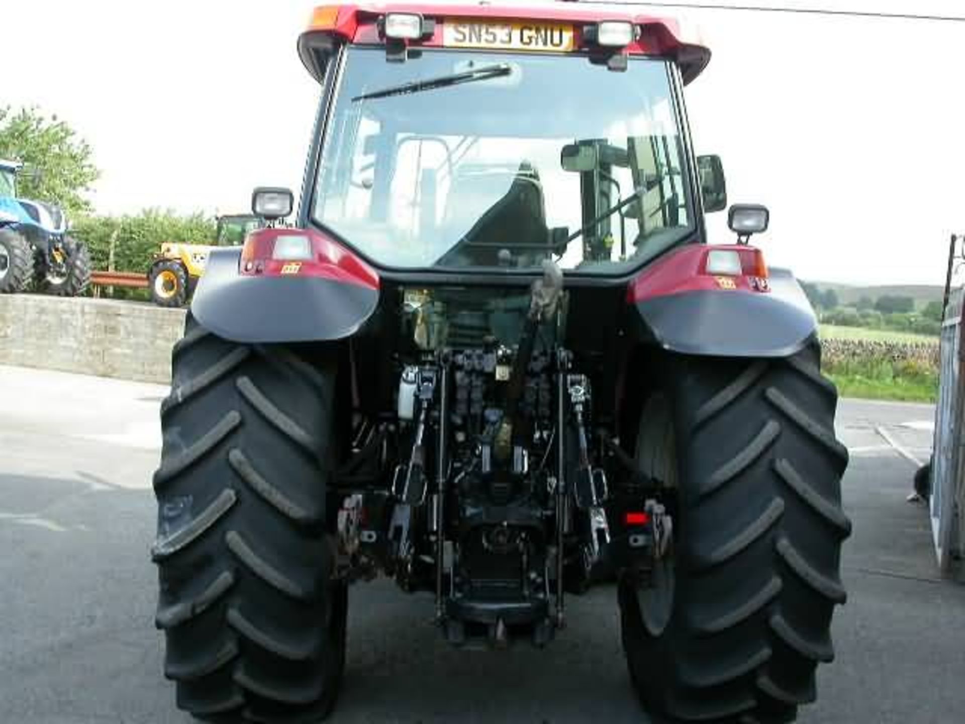 2003 Case MXM155 Tractor. V5 will be supplied - Image 3 of 4