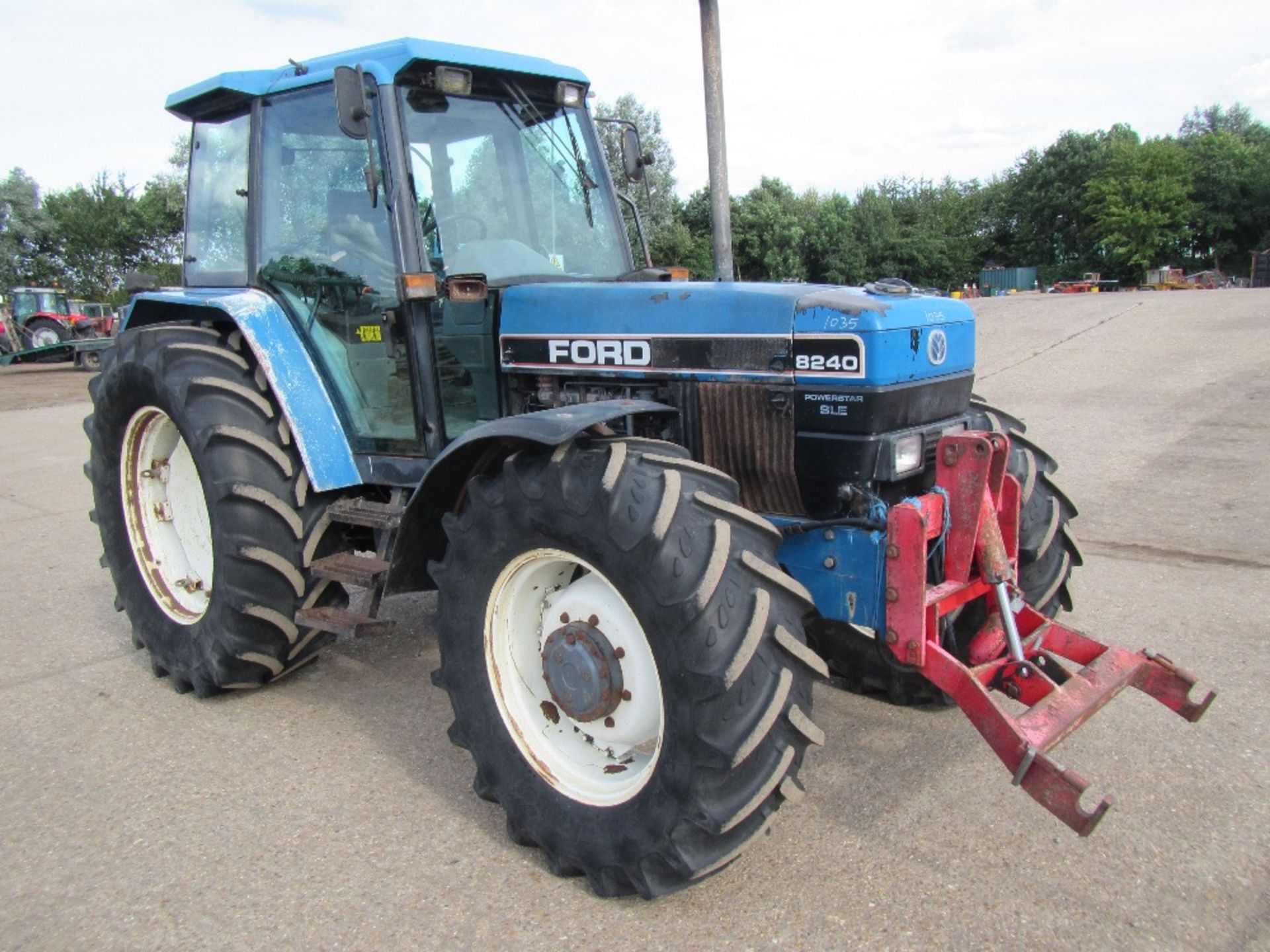 Ford 8240 4wd Tractor Ser No BE04869 - Image 3 of 17