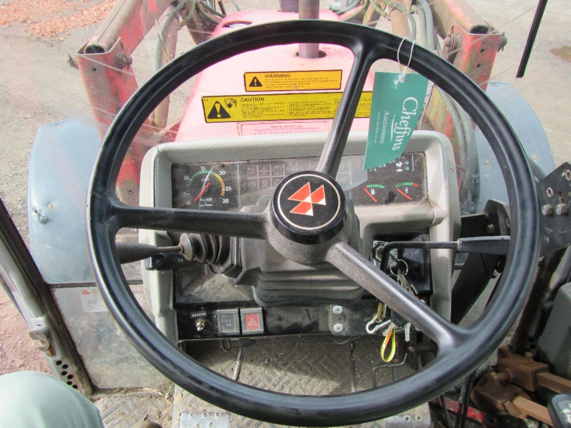 1994 Massey Ferguson 3090 4wd Tractor with Front Loader. Reg. No. M317 OCW Ser. No. C201010 - Image 15 of 17