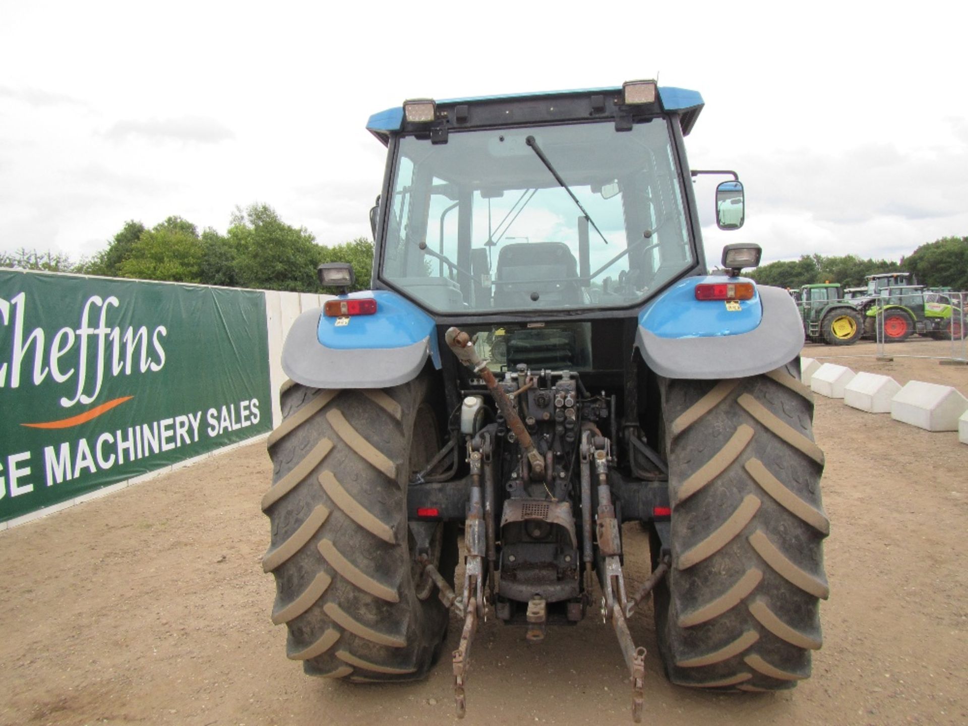 New Holland 8360 Tractor Ser No 082066B - Image 6 of 17