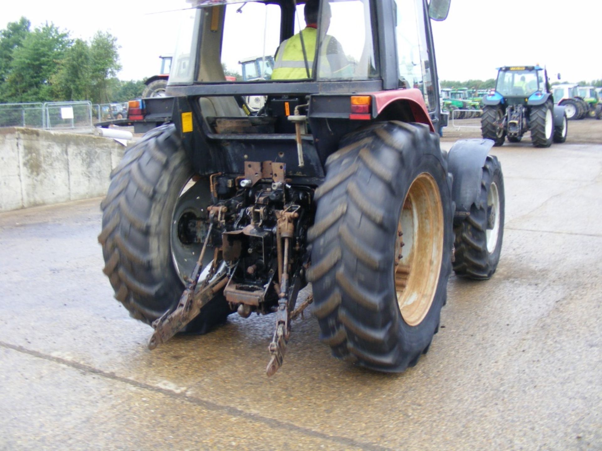 Case International 885XL 4wd Tractor. Reg. No. G939 MWR - Image 4 of 4