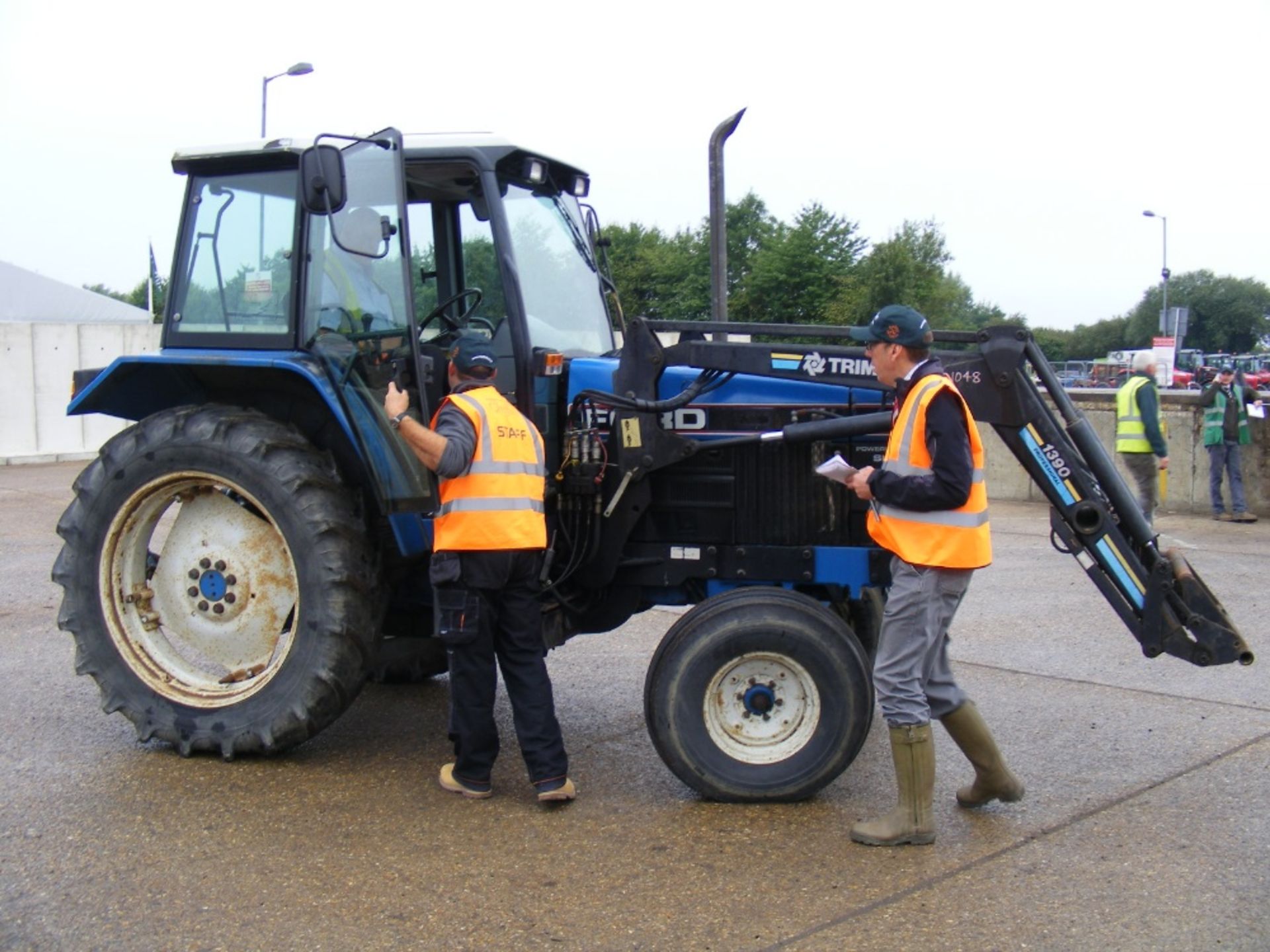 Ford 6640 SL 2wd Tractor with Trima Loader - Image 3 of 6