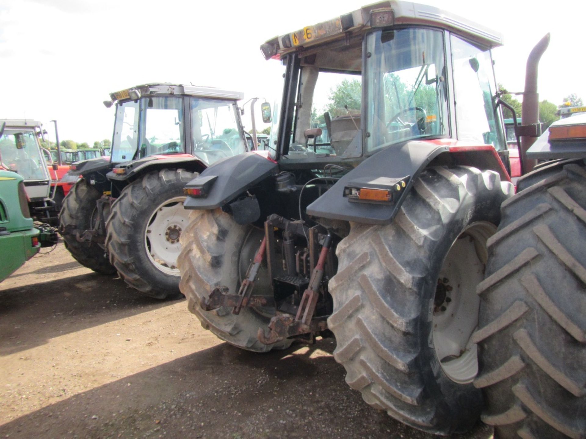Massey Ferguson 6170 Dynashift 4wd 40k Tractor with Air Con. 5735 hrs. Reg. No. N264 JHG - Image 4 of 14