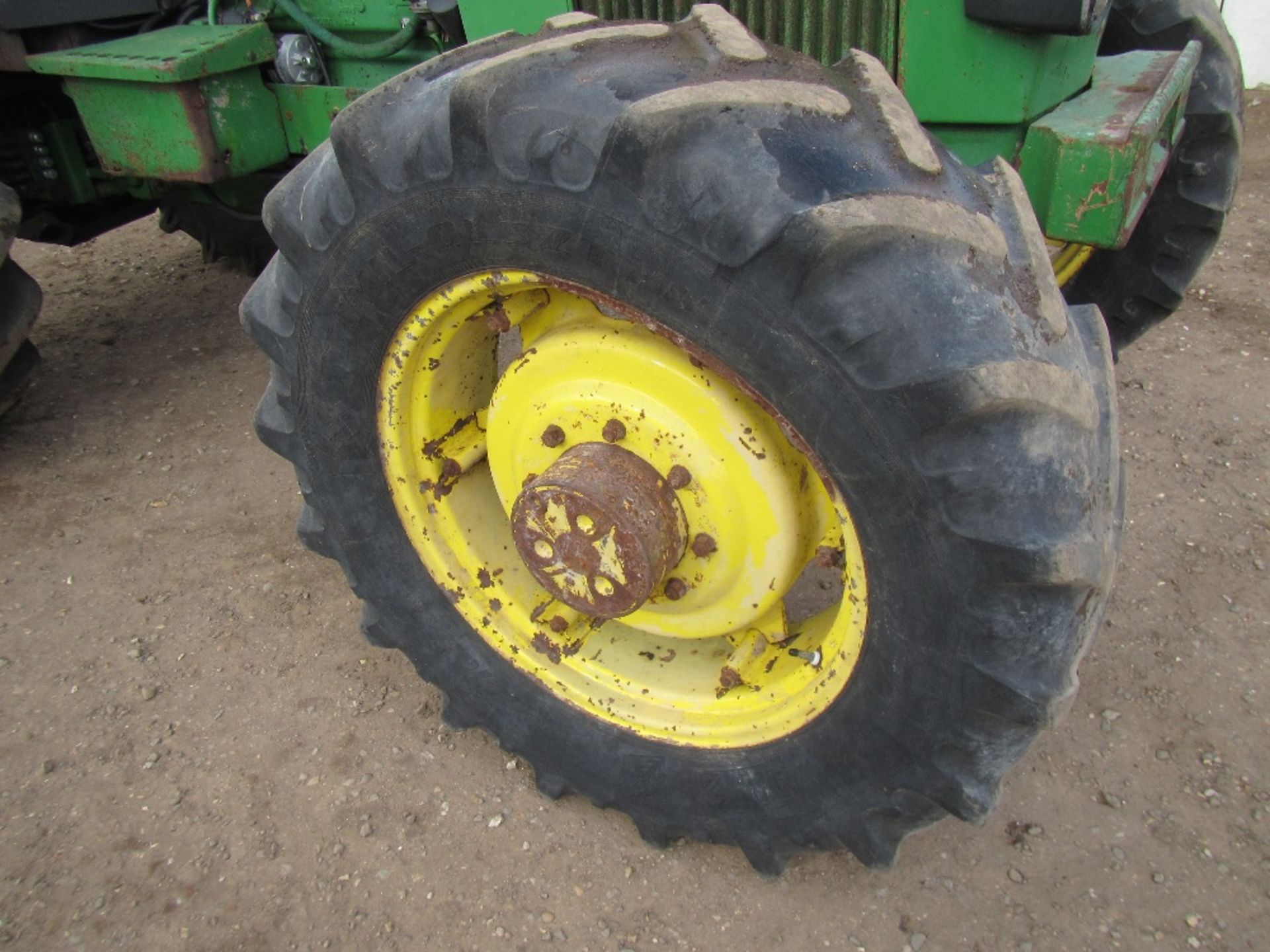 John Deere 3040 4x4 Tractor. Has Been Subject to TOTAL LOSS INSURANCE CLAIM. Reg. No. A122 VFE - Image 4 of 14