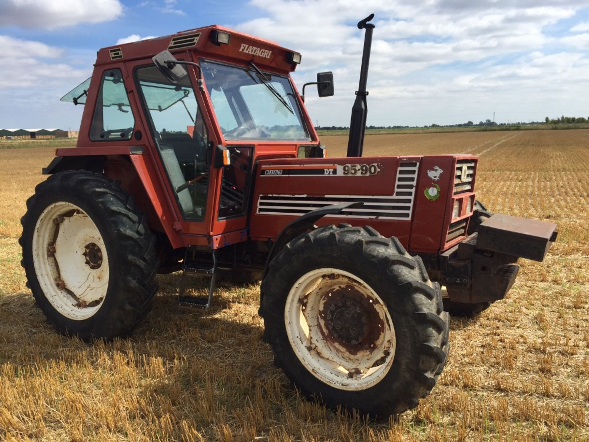 1995 Fiat 95-90 Tractor with Front Weights & Air Con. V5 will be supplied. 6250 hrs - Image 2 of 6