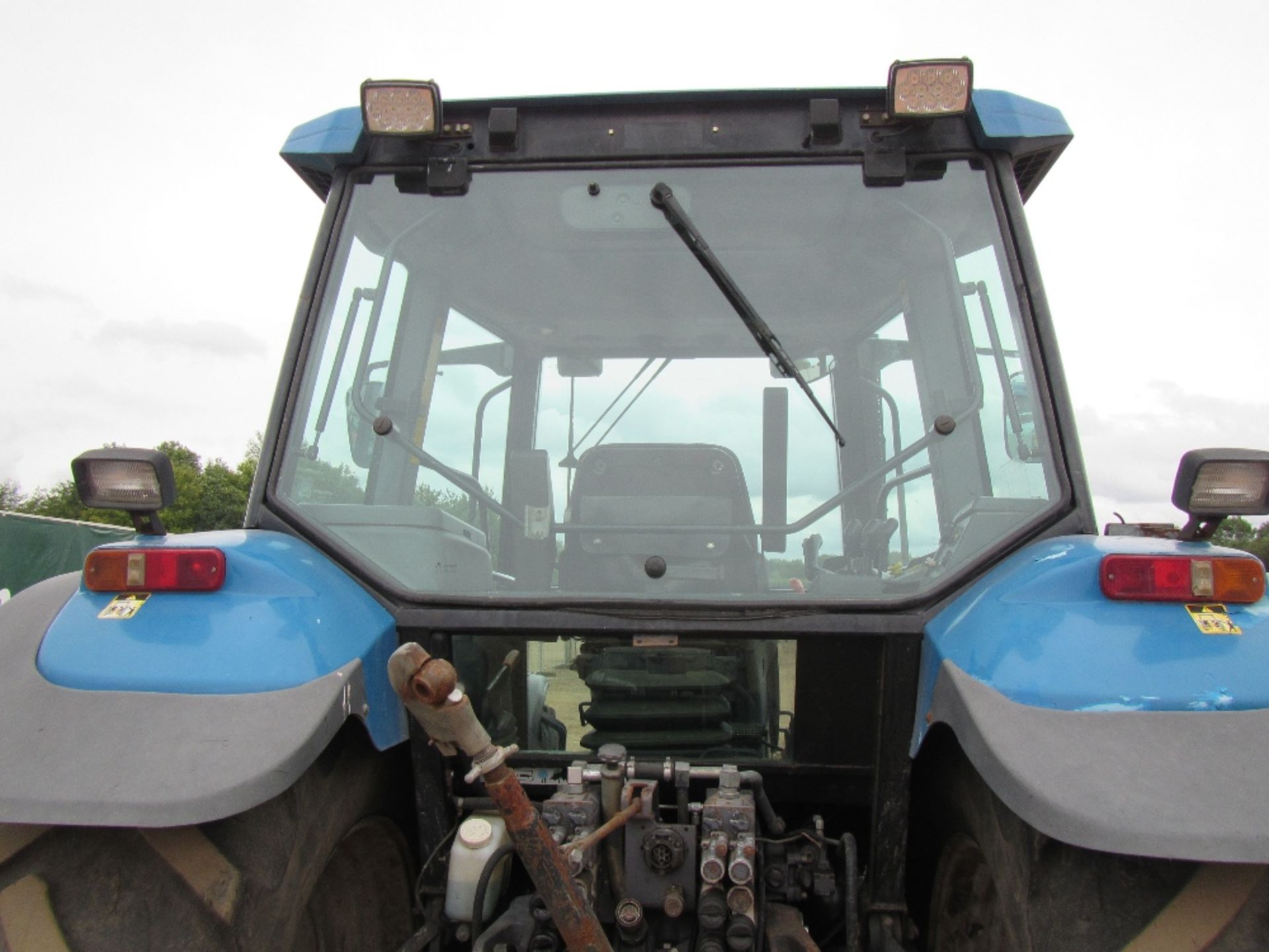 New Holland 8360 Tractor Ser No 082066B - Image 8 of 17