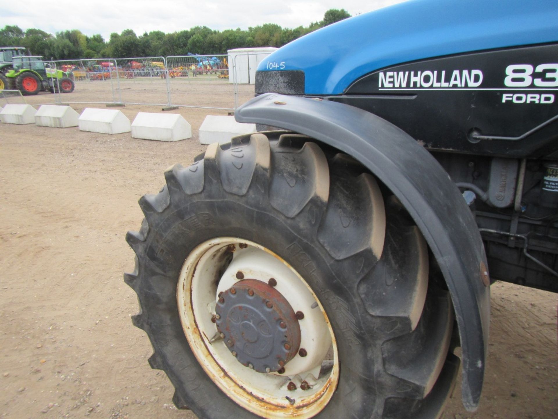New Holland 8360 Tractor Ser No 082066B - Image 11 of 17