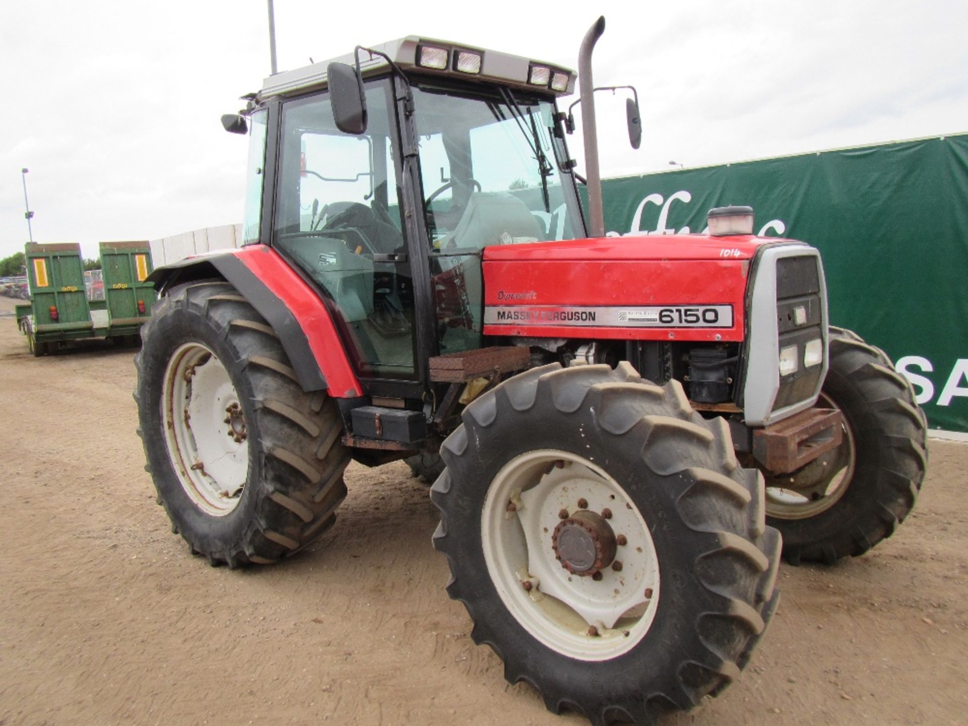 1996 Massey Ferguson 6150 4wd Tractor. V5 will be supplied. UNRESERVED LOT Reg No P987 DJH - Image 4 of 18