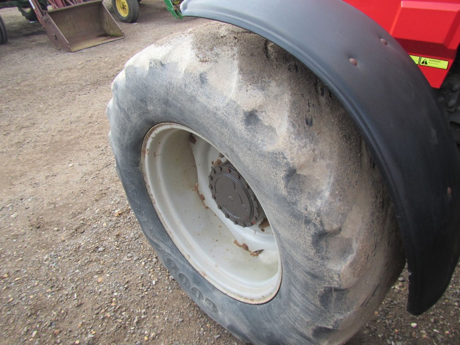 Massey Ferguson 6170 Dynashift 4wd 40k Tractor with Air Con. 5735 hrs. Reg. No. N264 JHG - Image 9 of 14